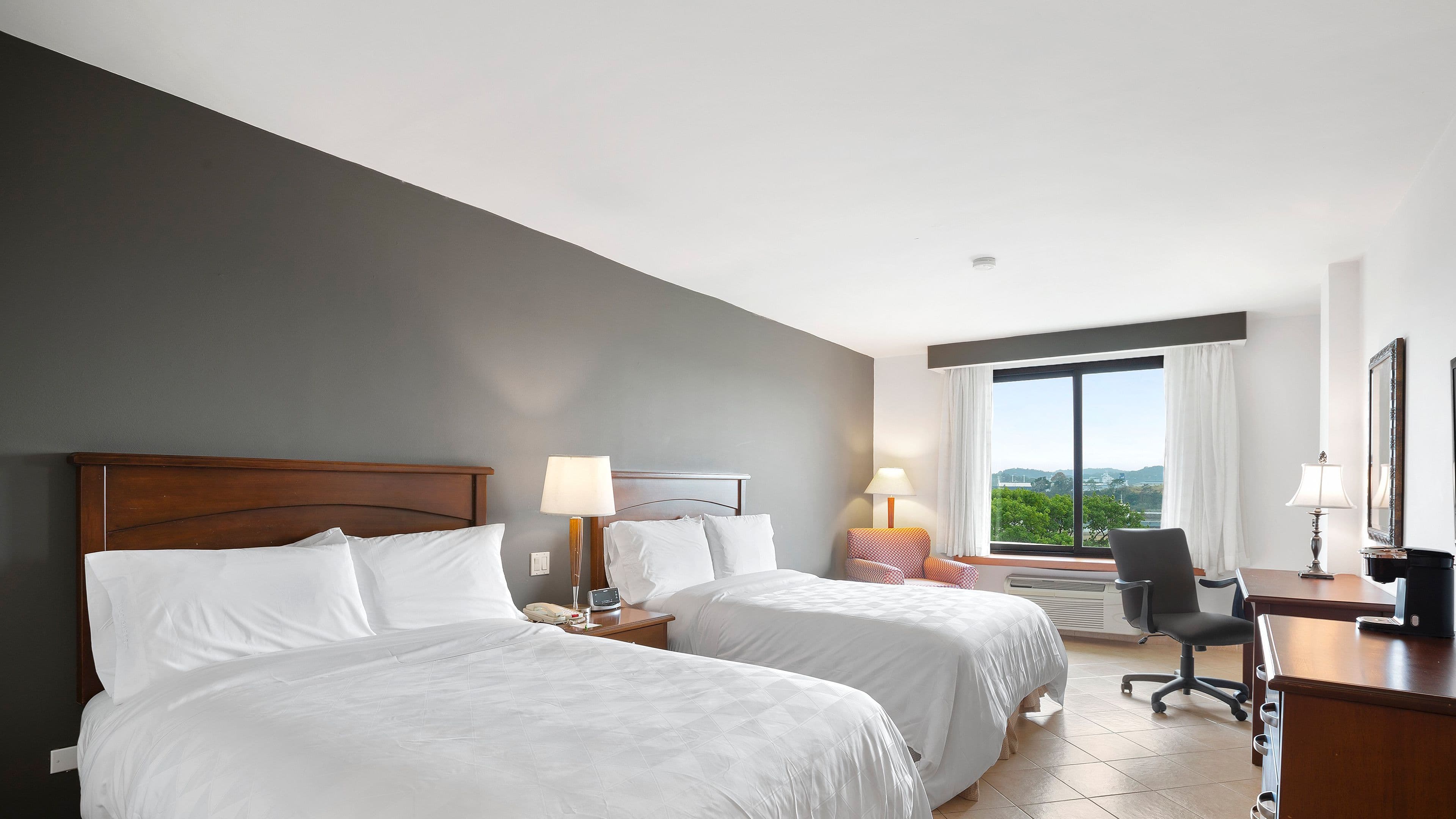 Holiday Inn Panama Canal — 15