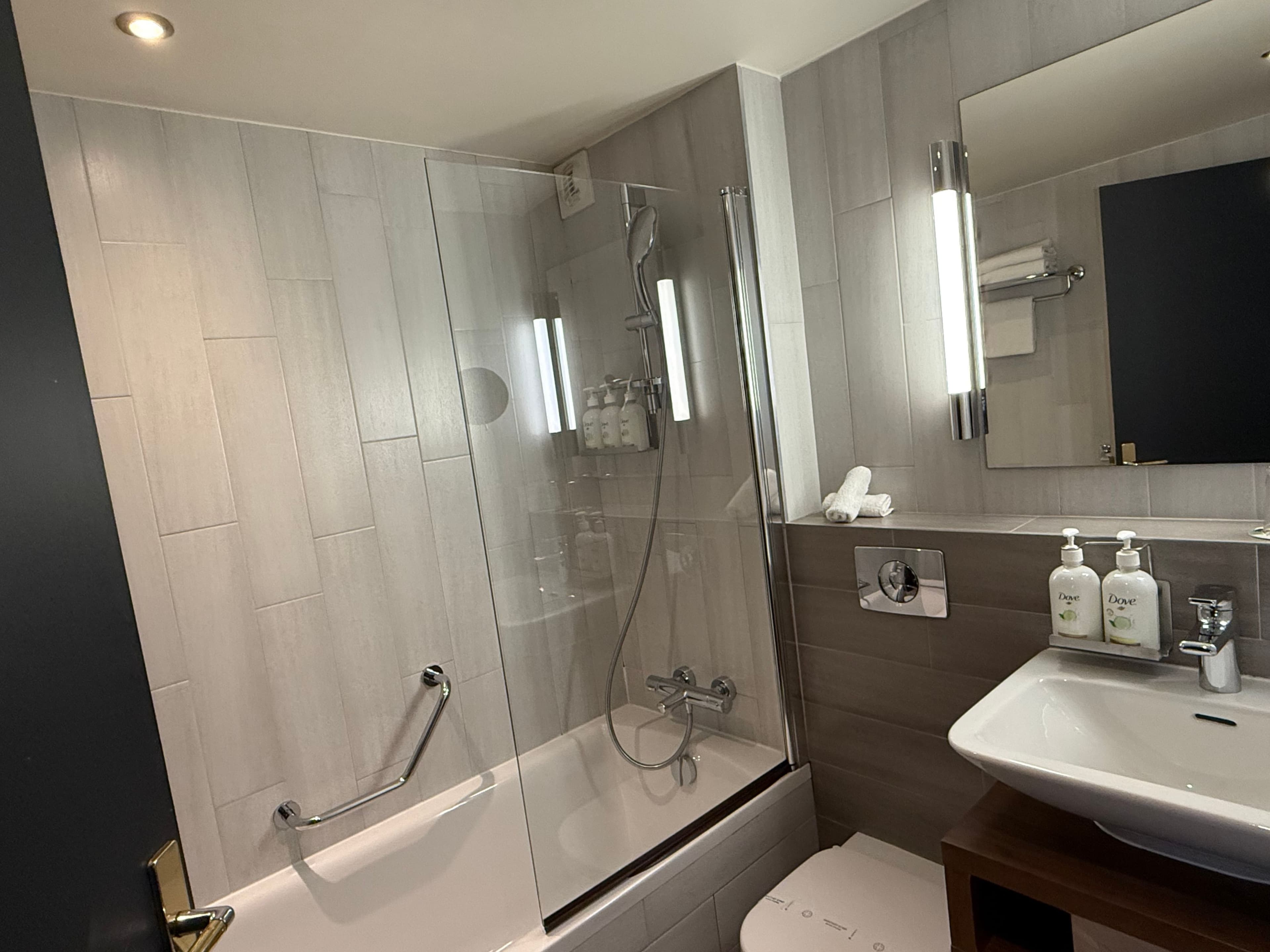Holiday Inn Paris - Montmartre - Image 5