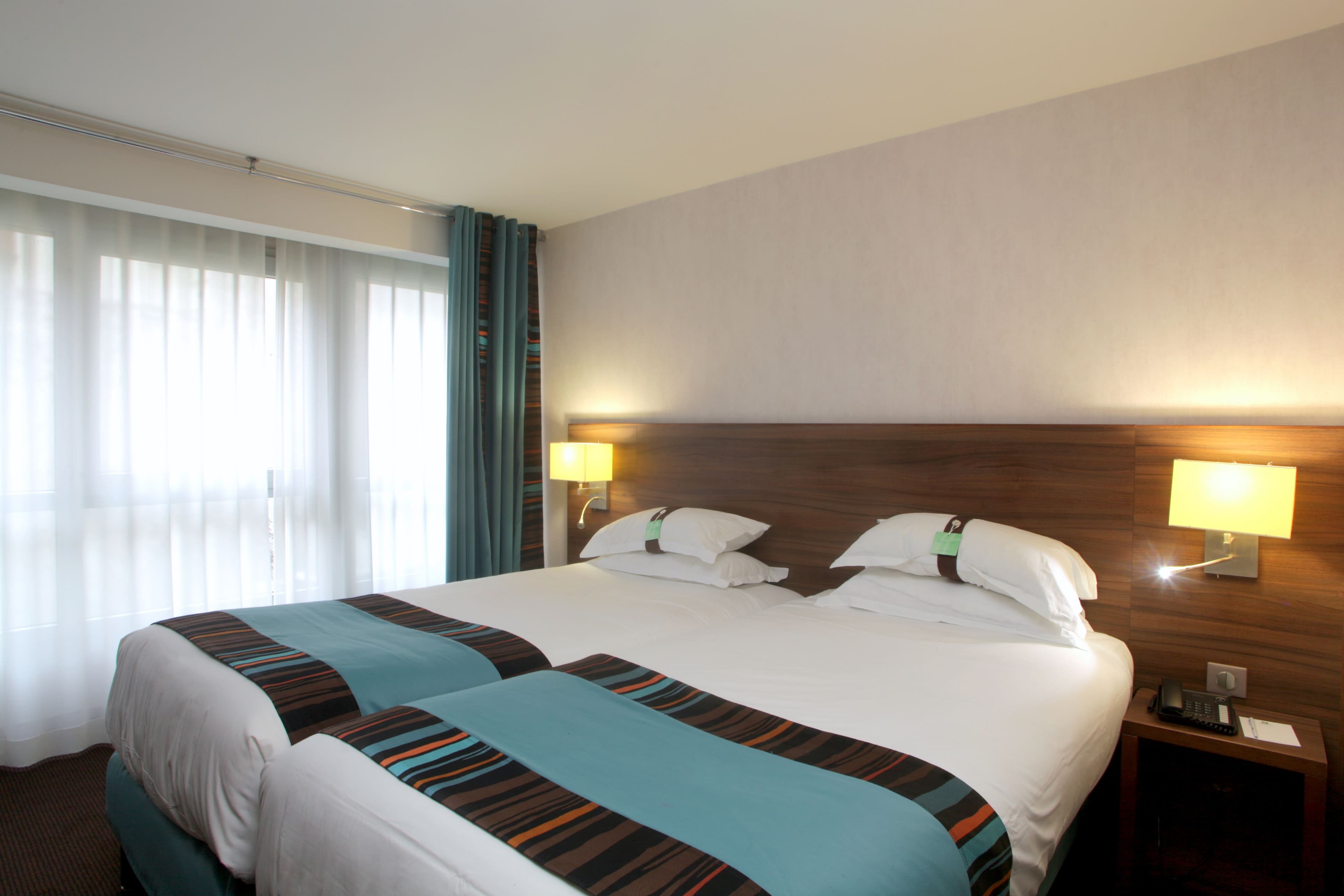 Holiday Inn Paris - Montmartre — 15