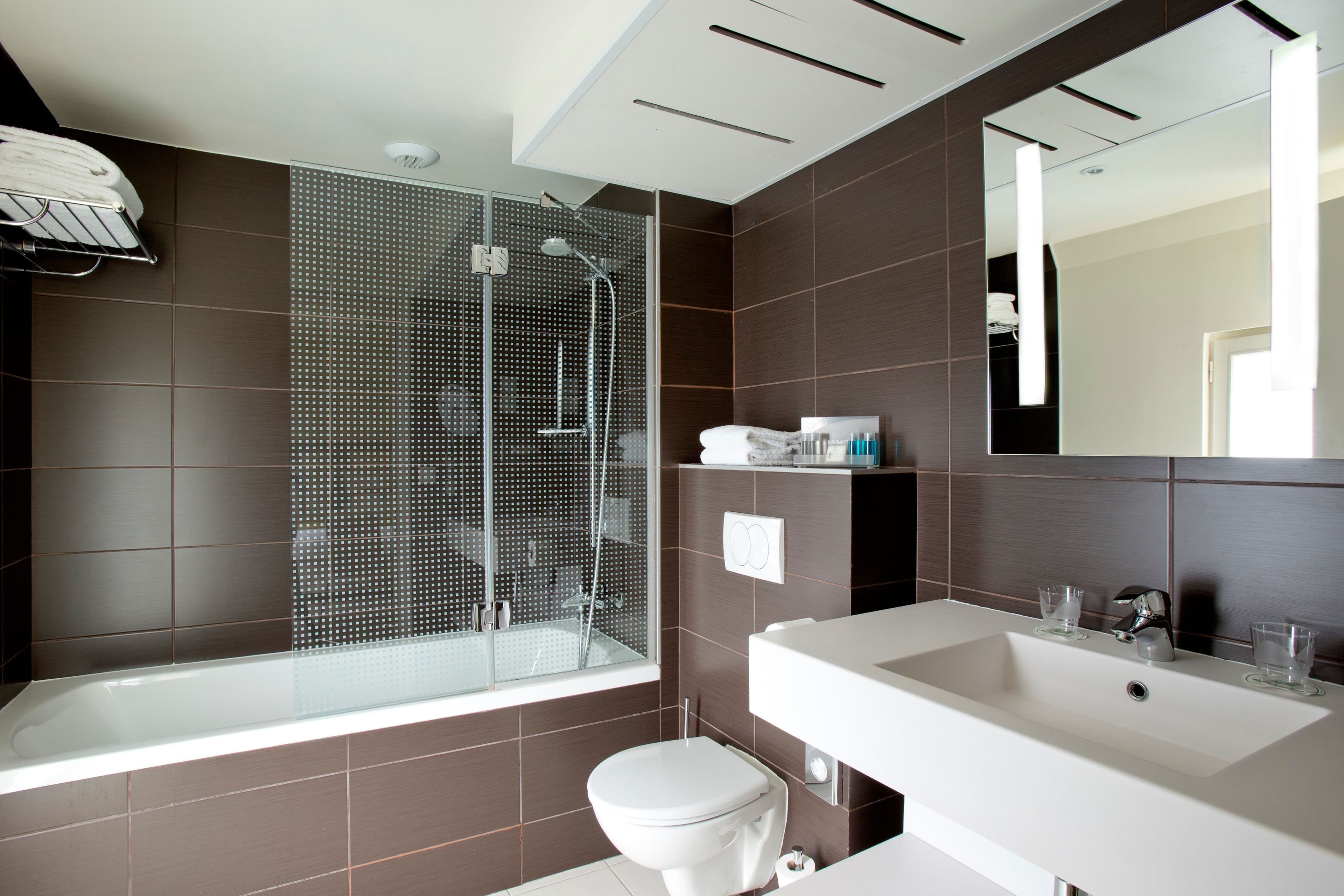 Holiday Inn Paris Opera - Grands Blvds — 8