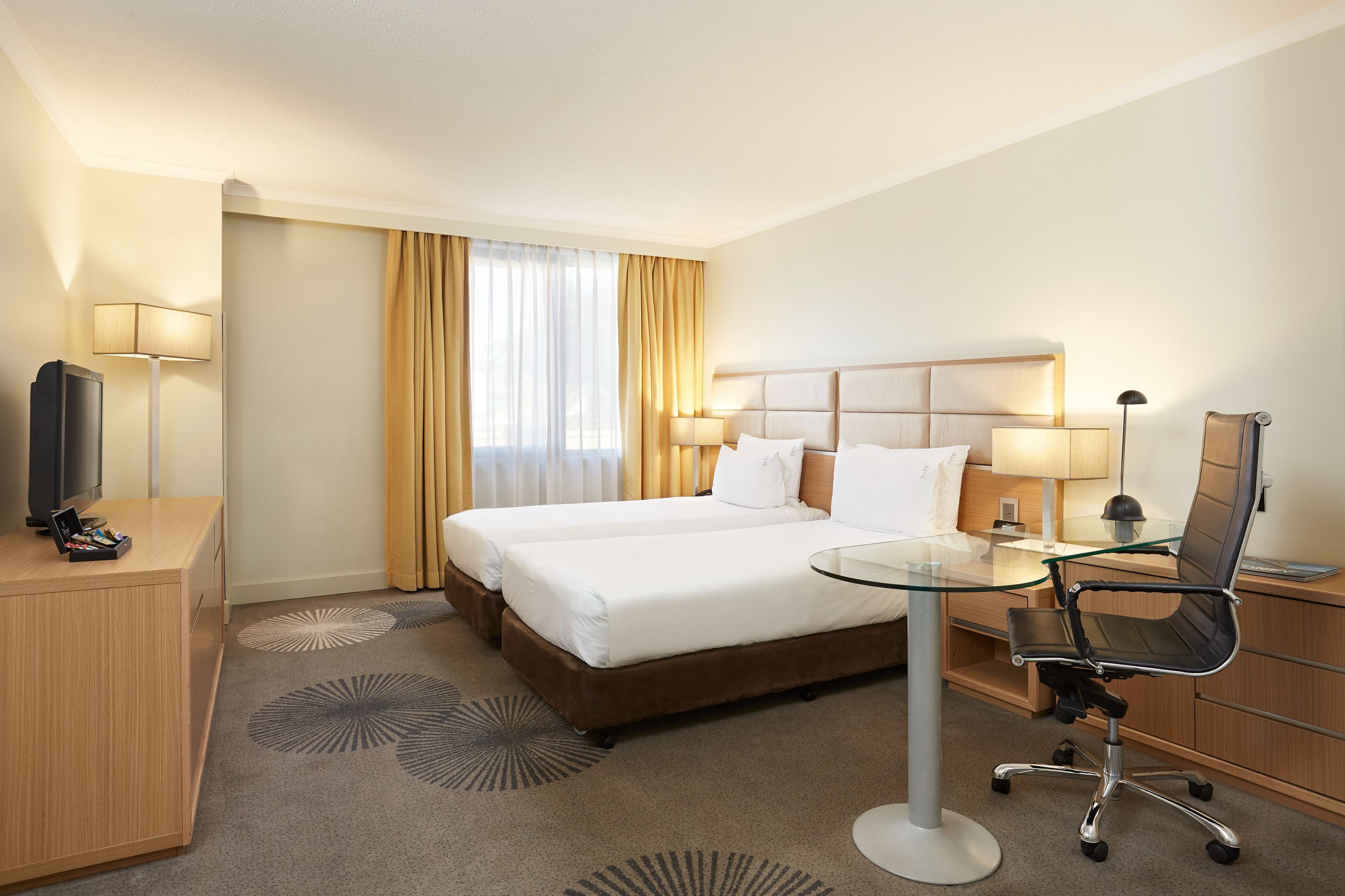 Holiday Inn Parramatta - Image 5