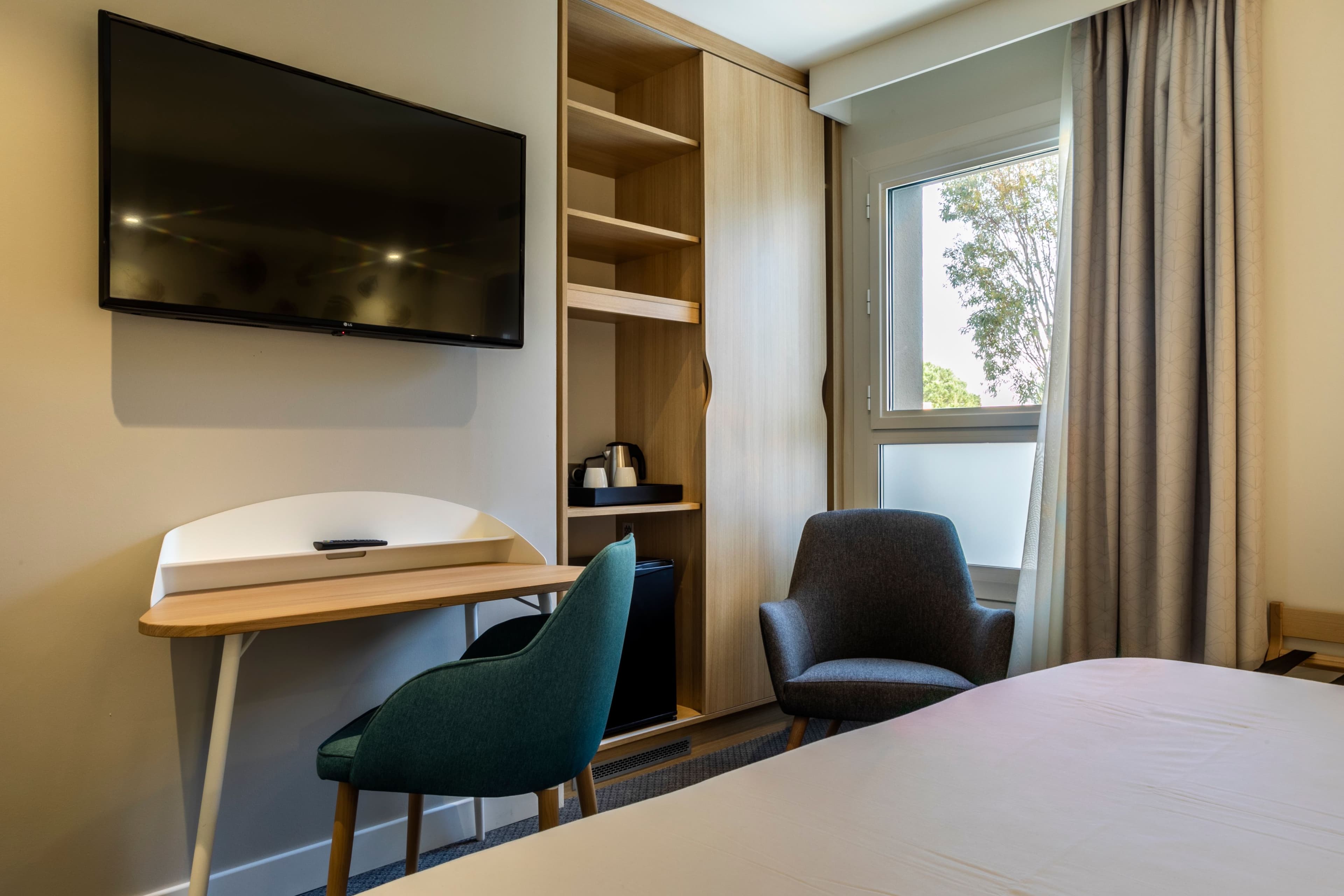 Holiday Inn Perpignan - Image 4