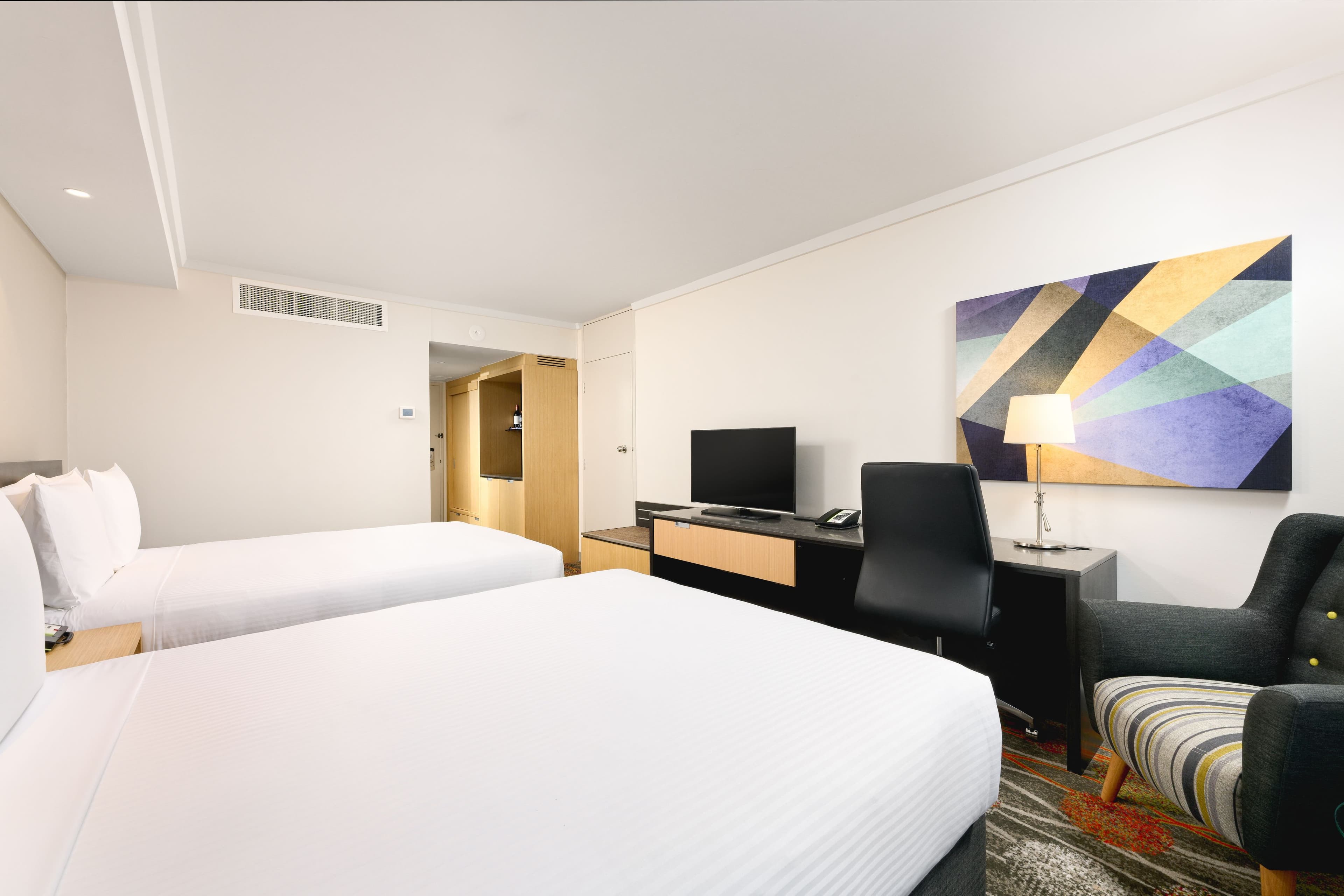 Holiday Inn Perth City Centre — 31