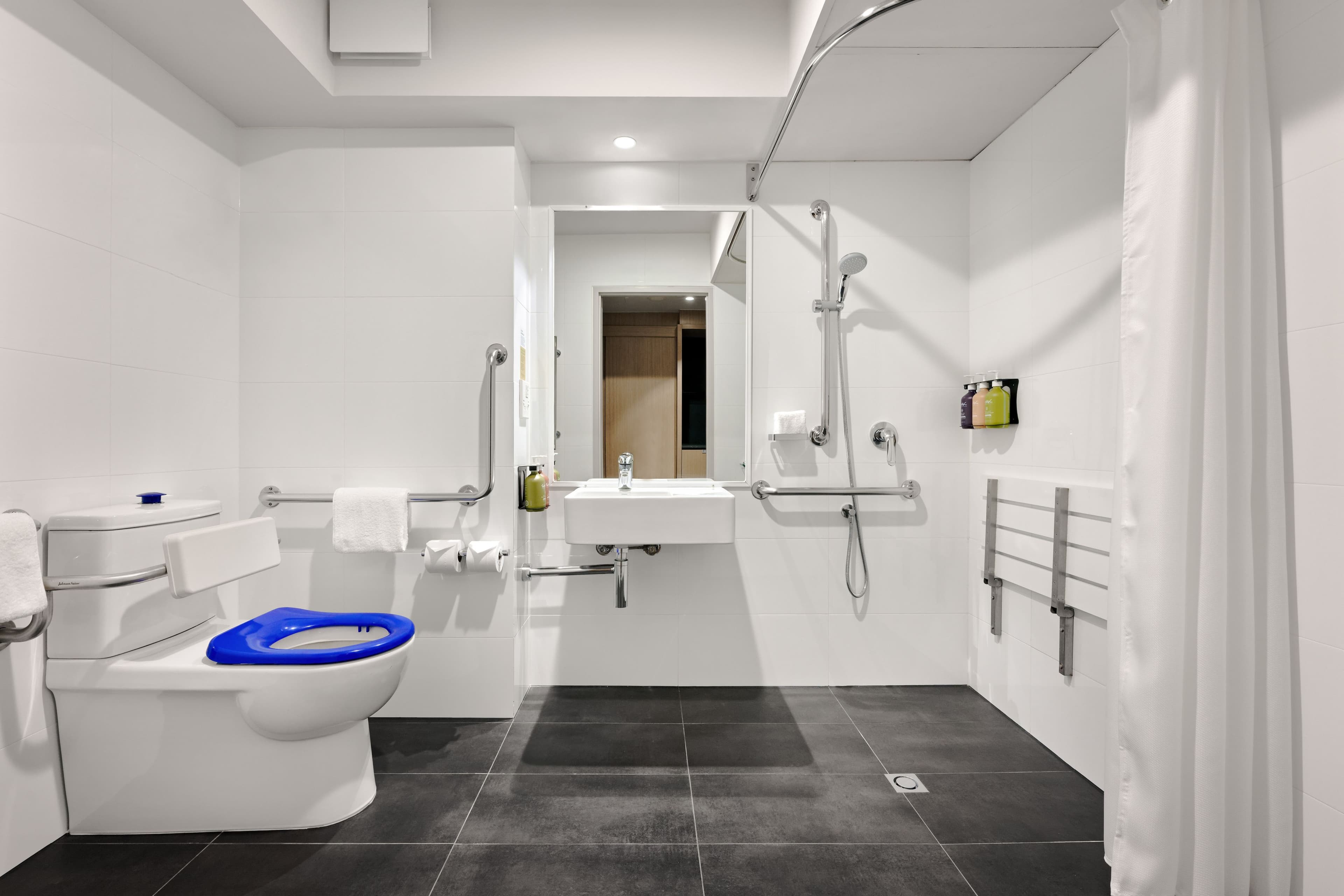 Holiday Inn Perth City Centre — 20