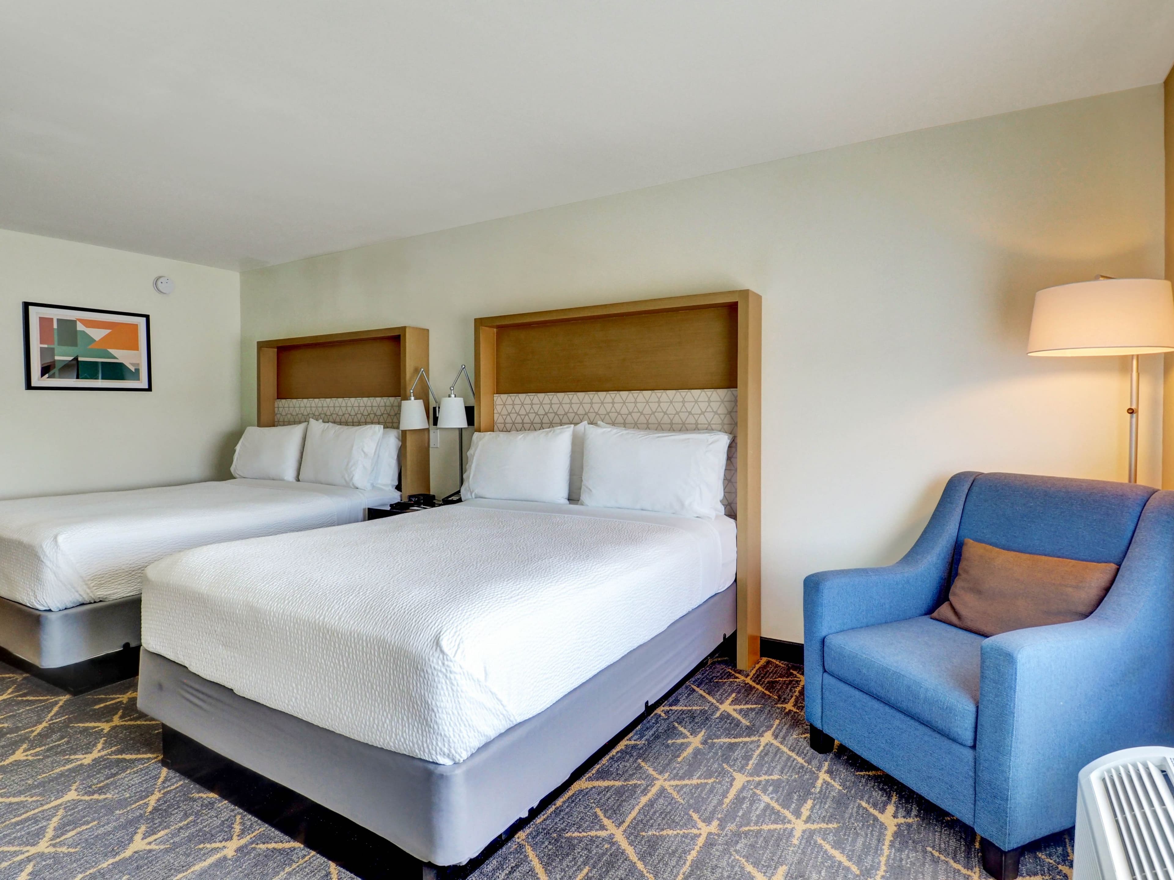Holiday Inn Piscataway - Somerset — 11