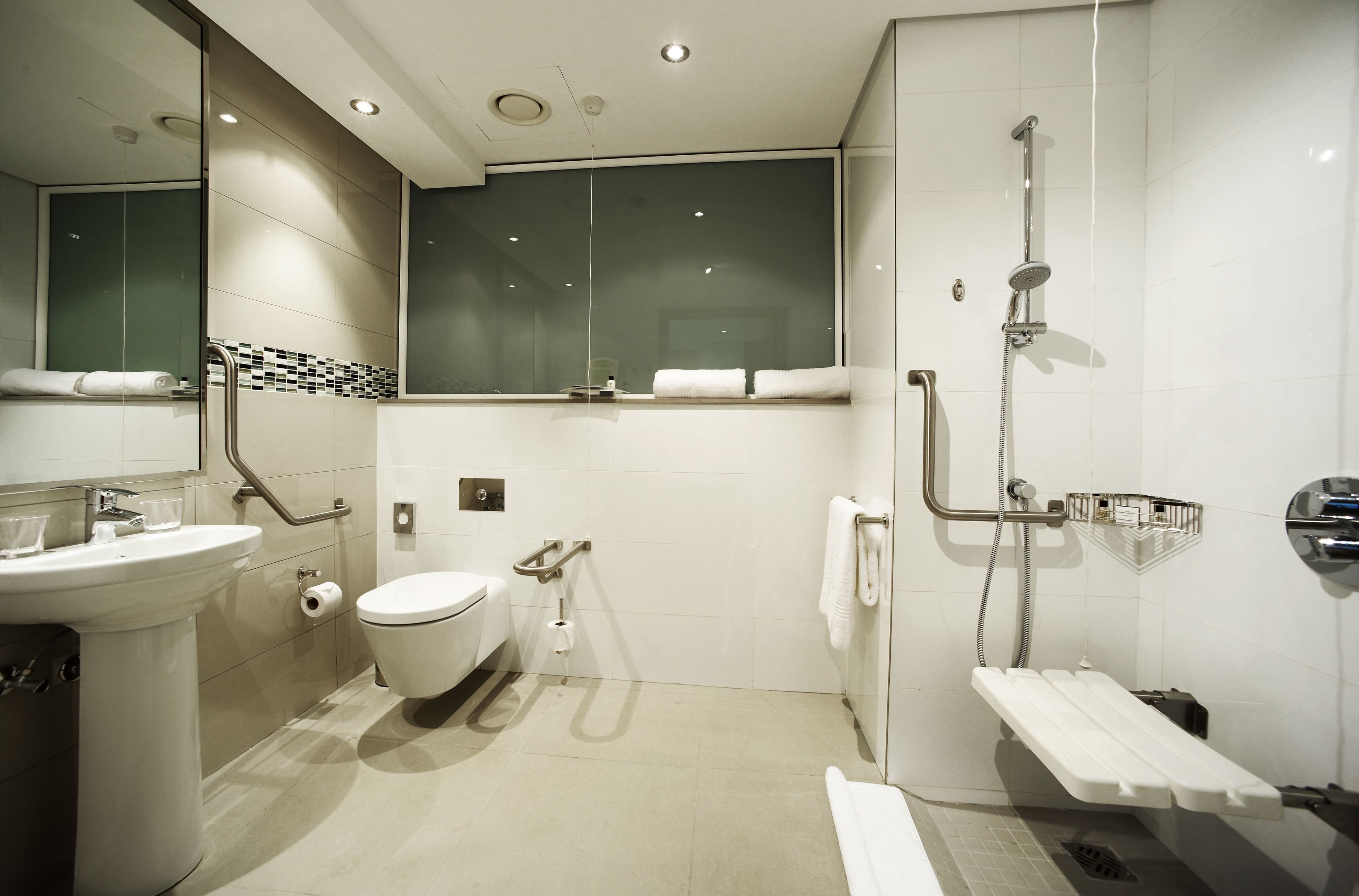 Holiday Inn Mauritius Mon Tresor - Image 4