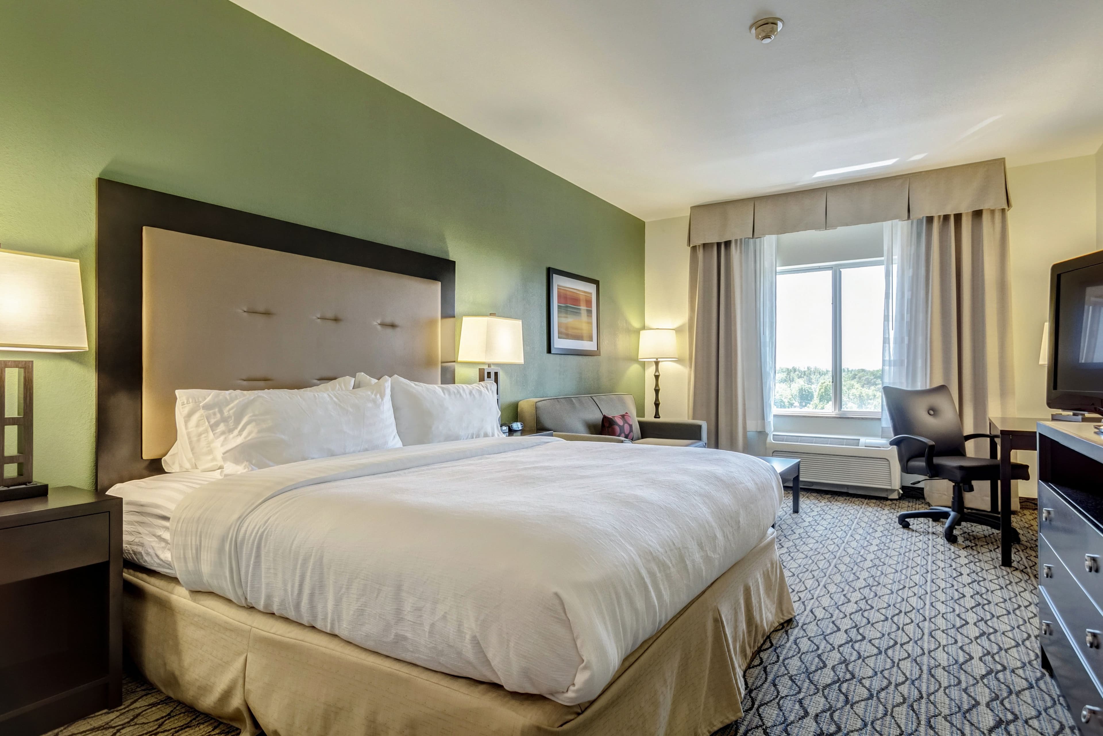Holiday Inn Poplar Bluff - Image 2