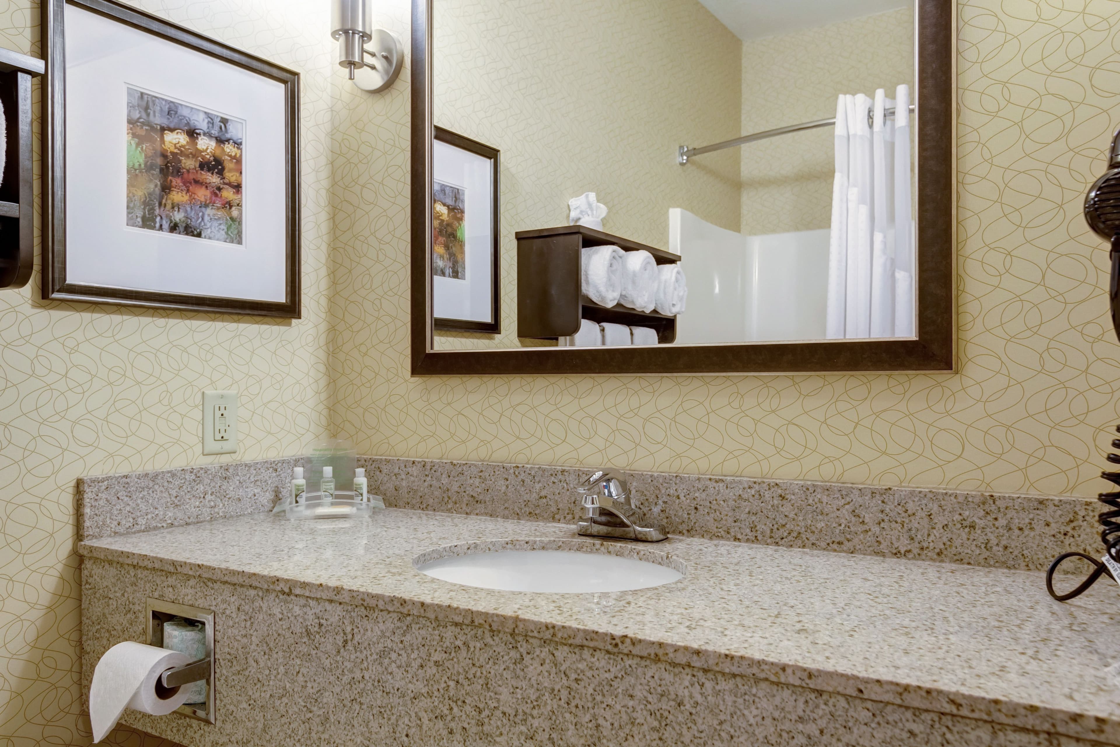 Holiday Inn Poplar Bluff - Image 4