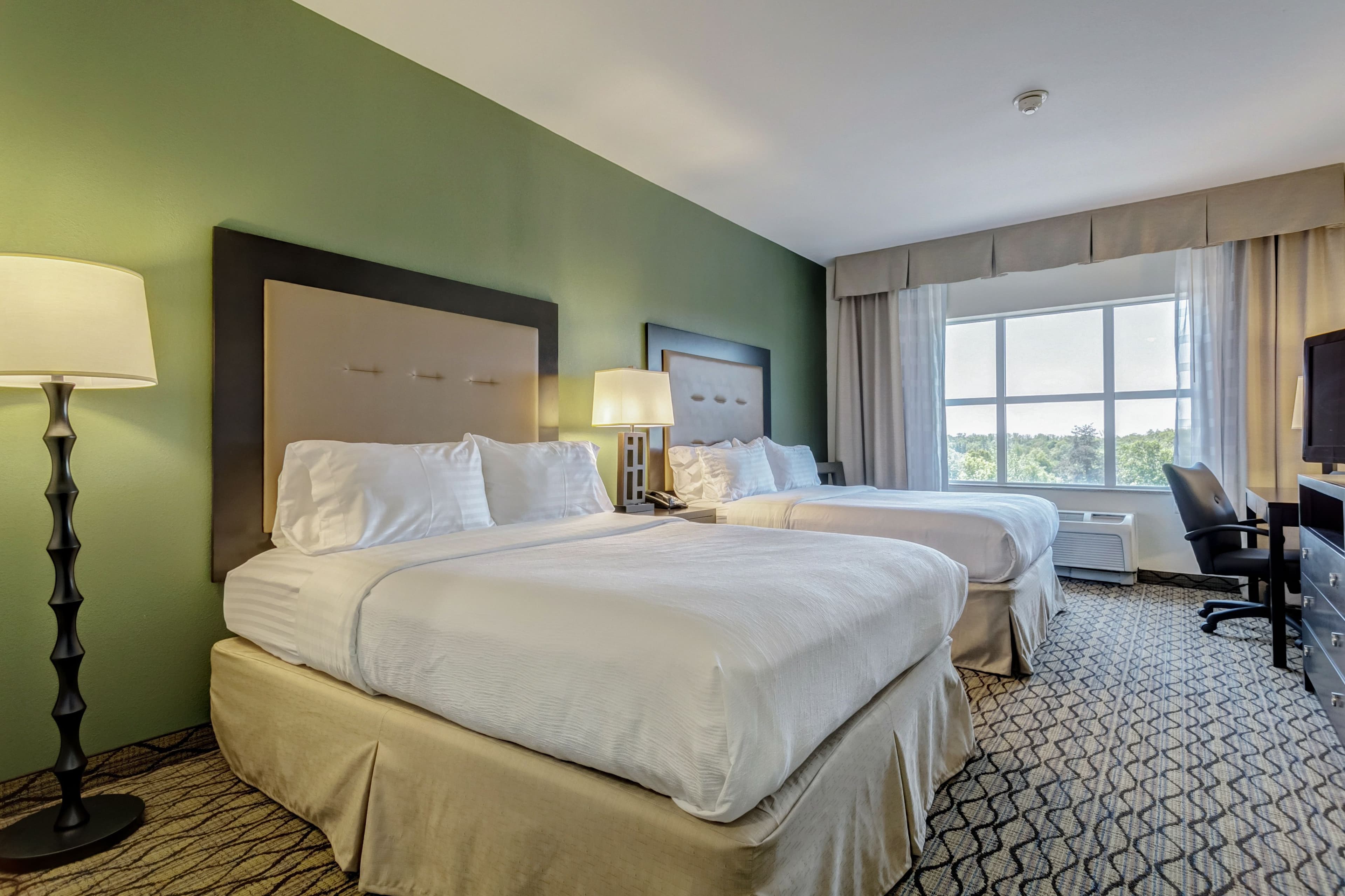 Holiday Inn Poplar Bluff — 16