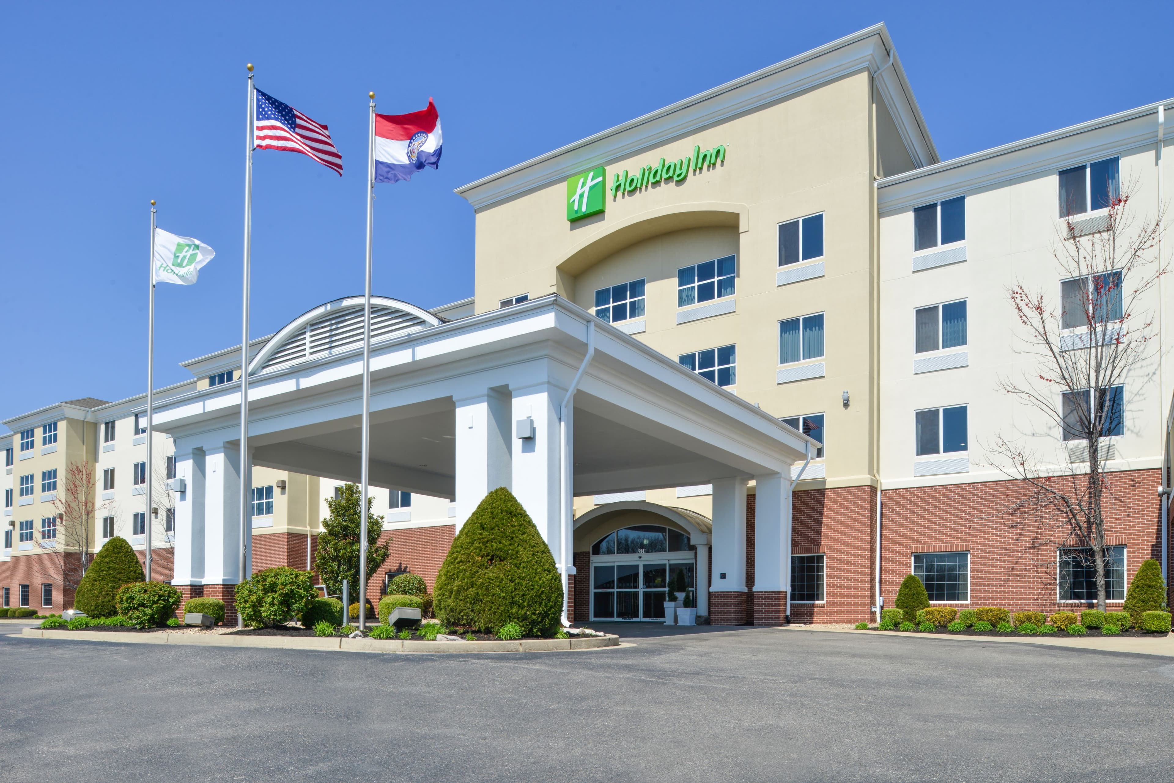 Holiday Inn Poplar Bluff - Image 1