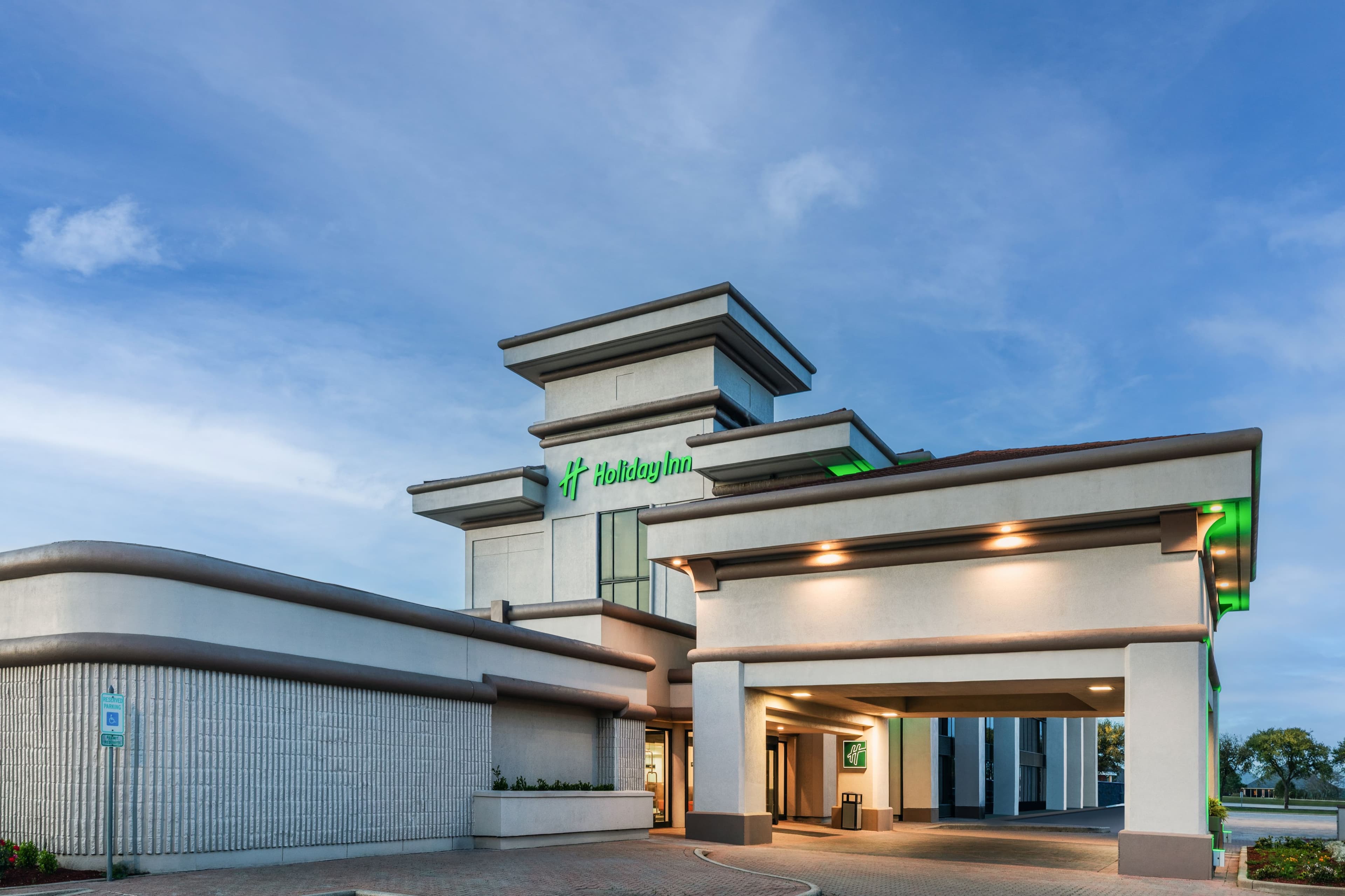 Holiday Inn Port Arthur - Park Central - Image 1