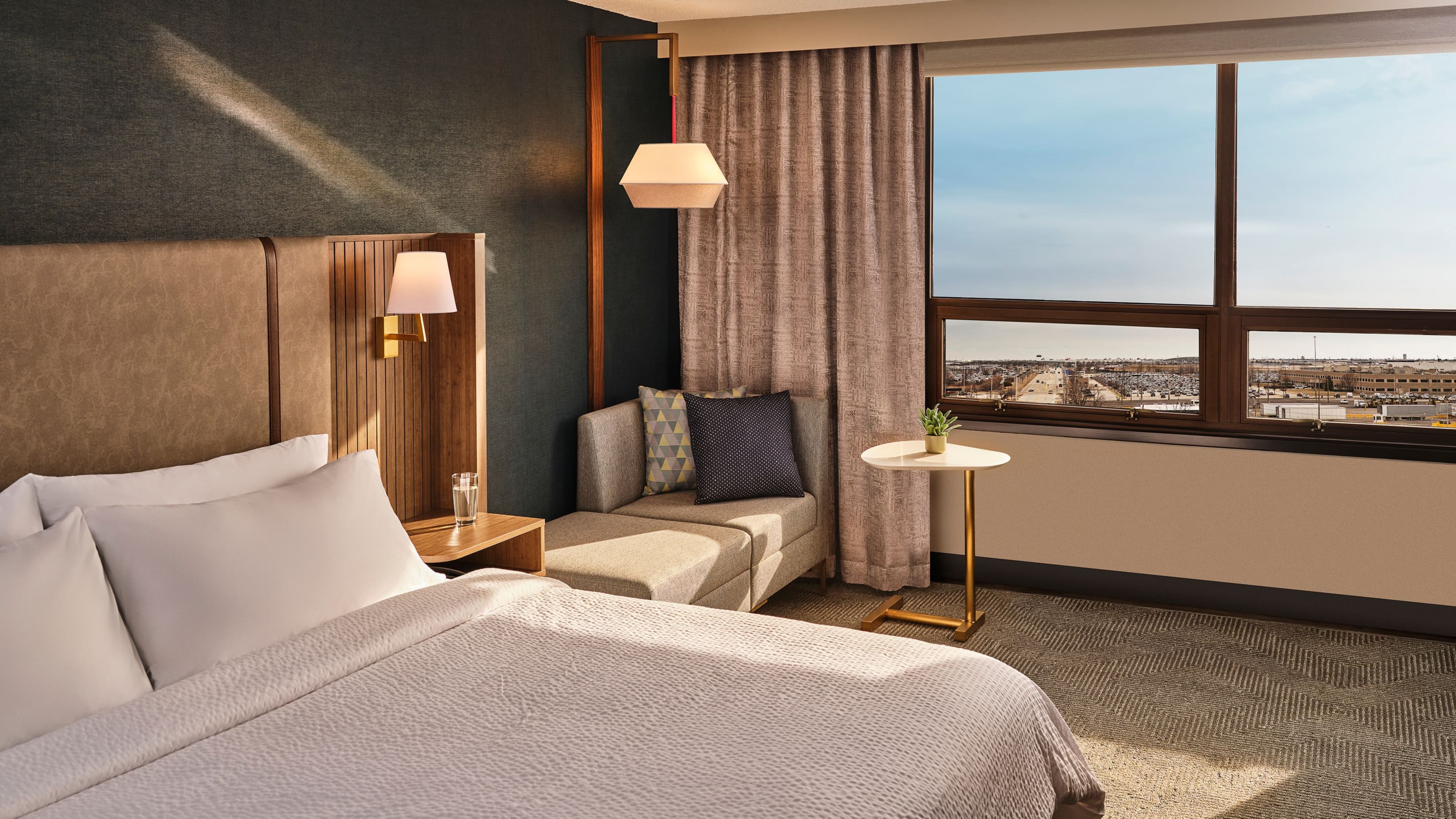 Holiday Inn Port Arthur - Park Central - Image 3