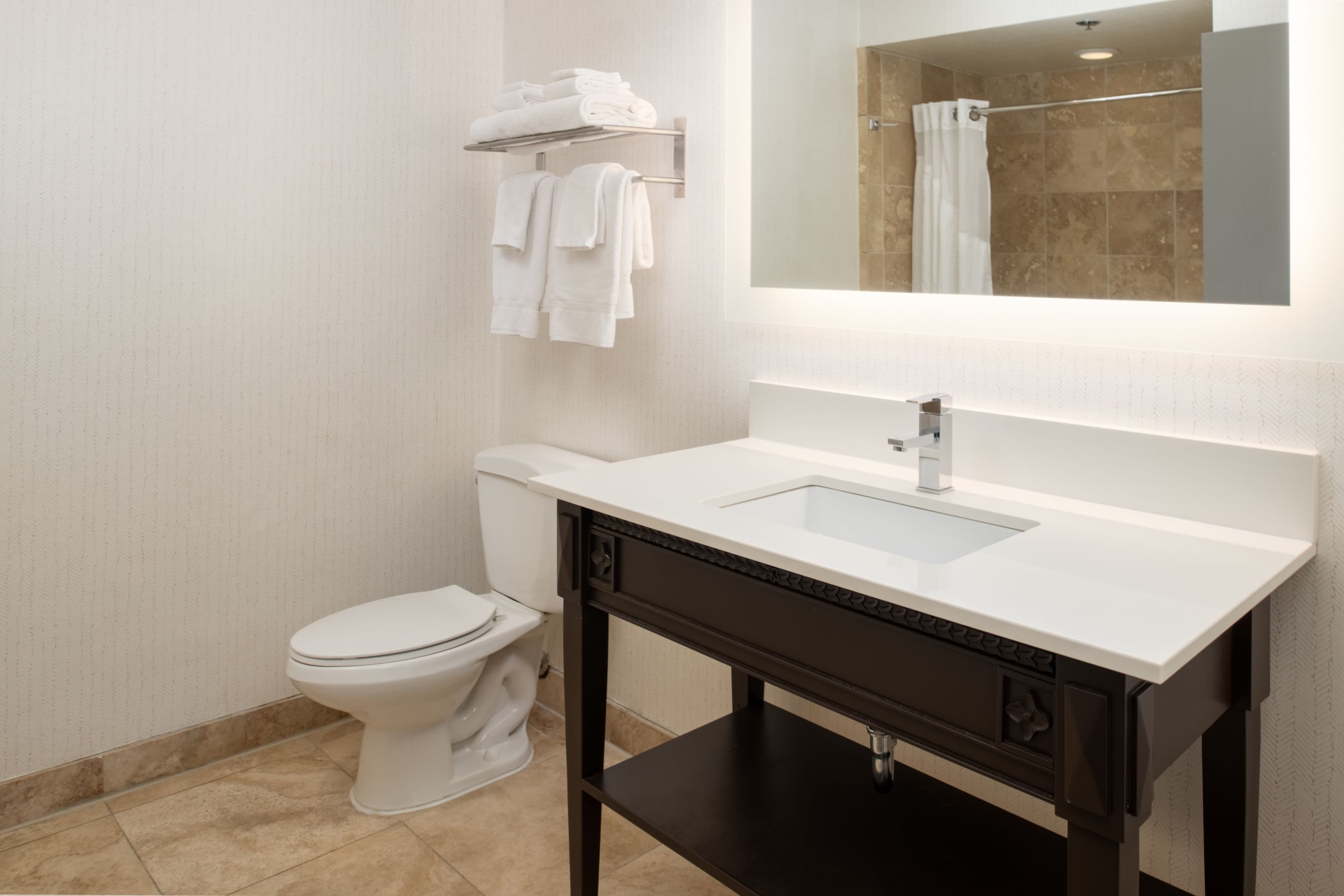 Holiday Inn Portland - Columbia Riverfront — 5