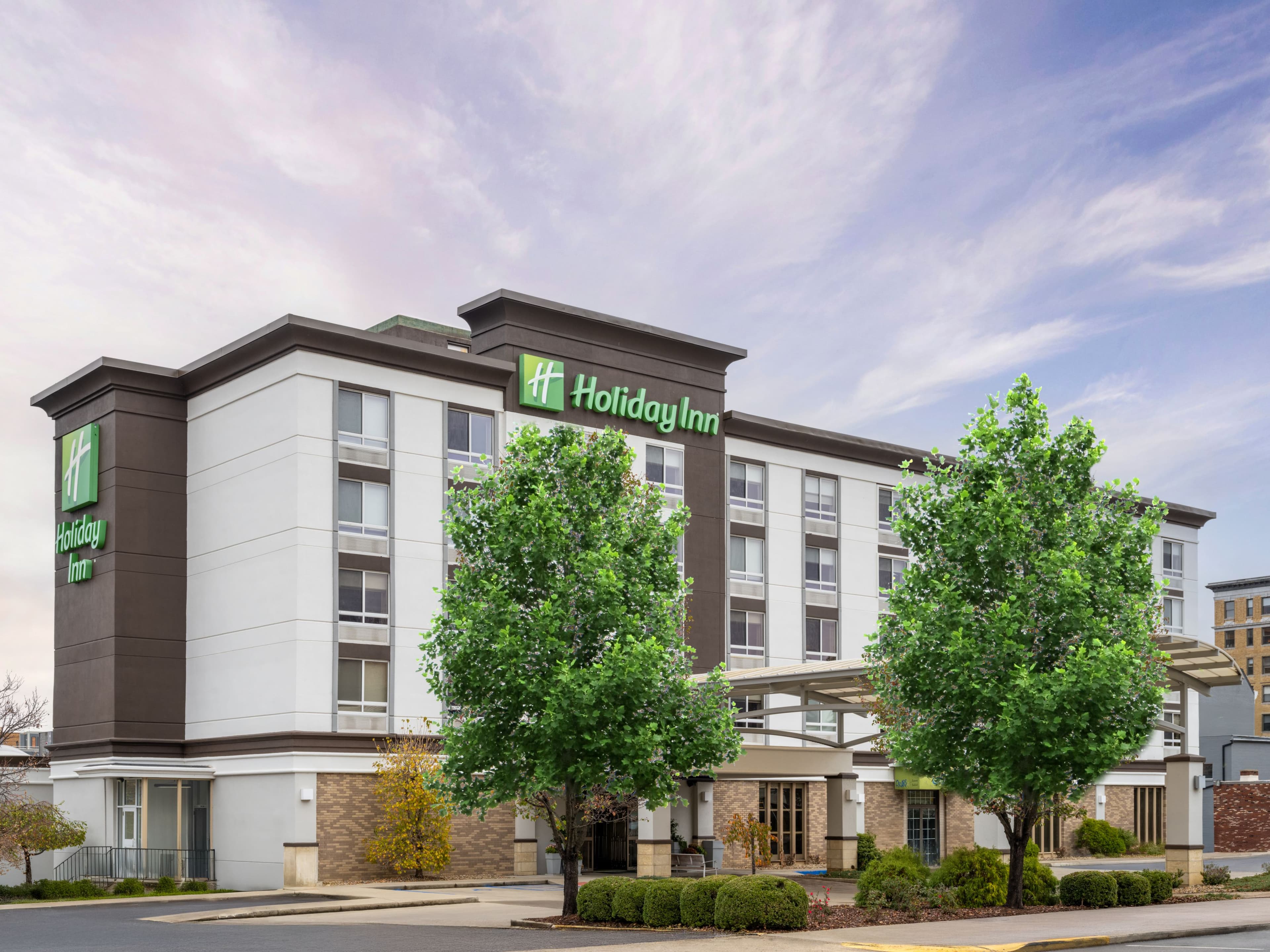 Holiday Inn Portsmouth Downtown - Image 1