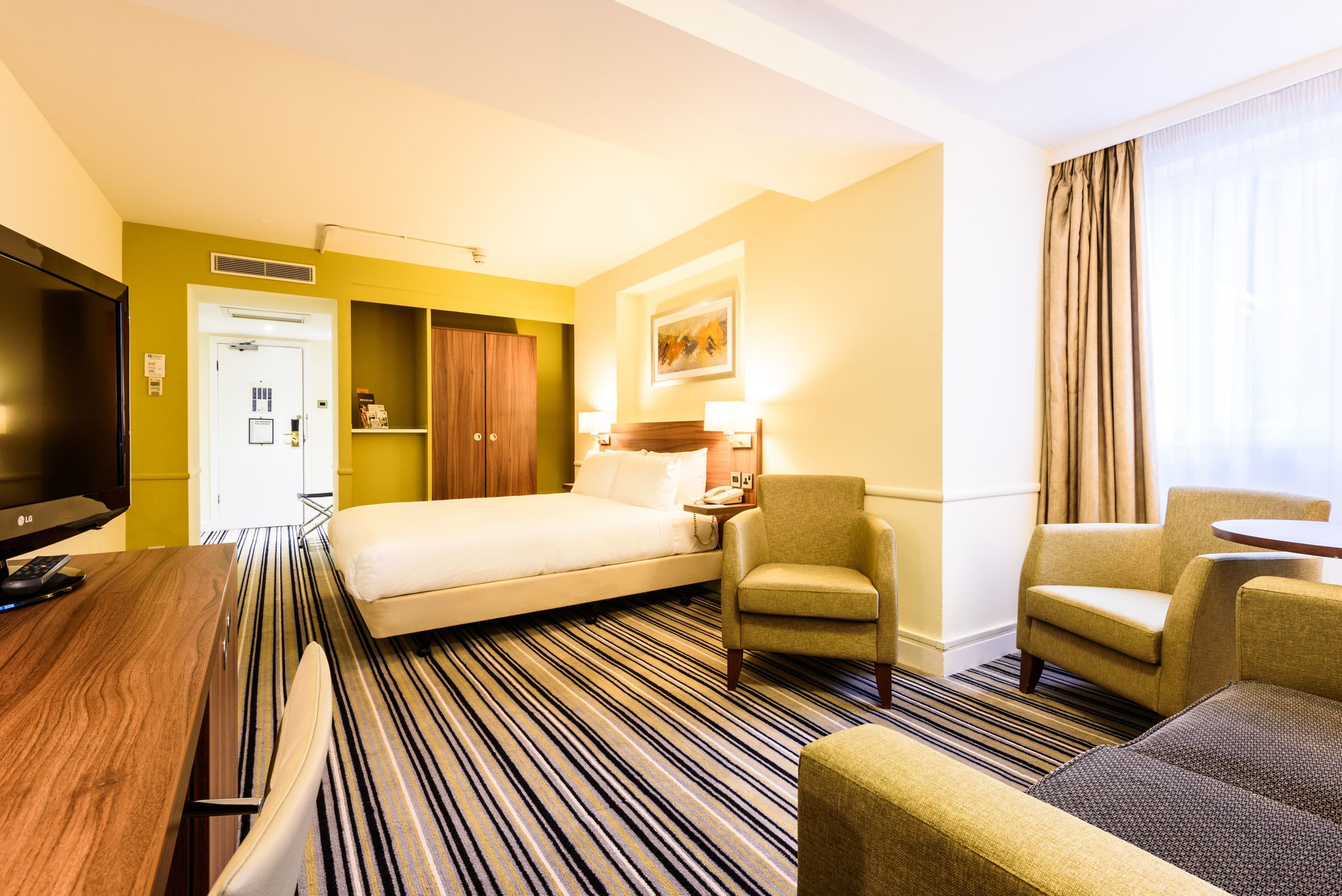 Holiday Inn Portsmouth — 7