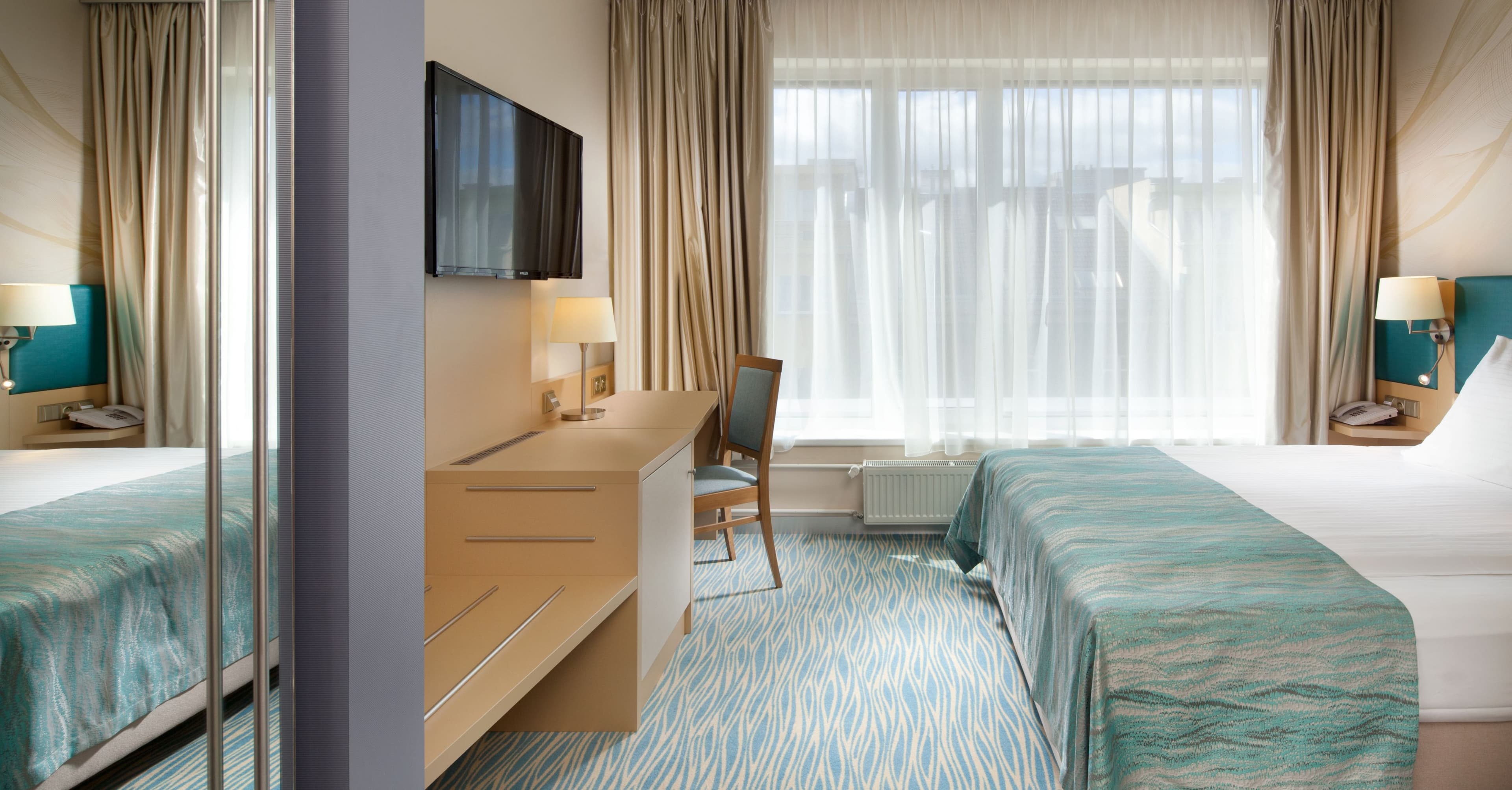Standard Room - Image 12