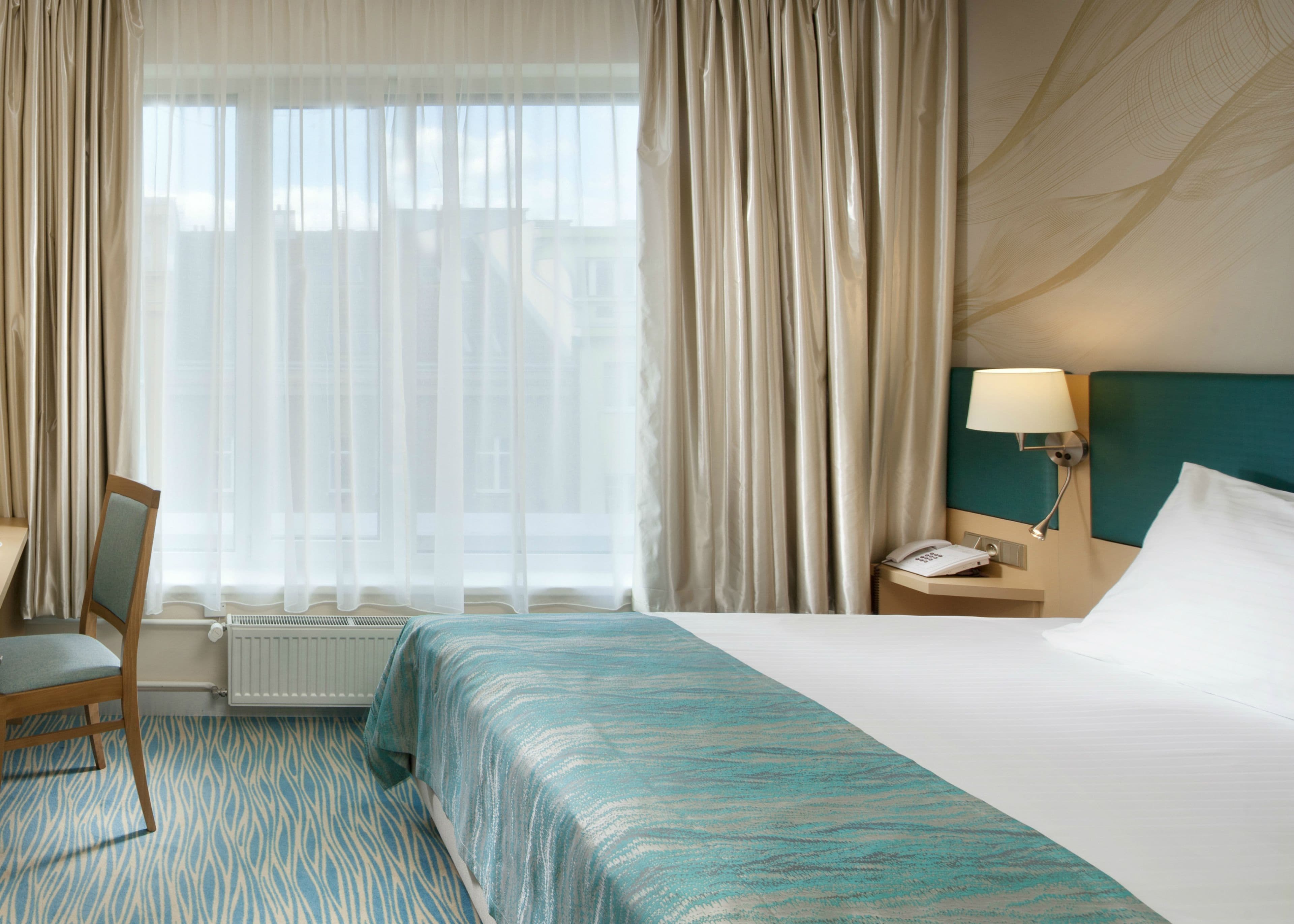 Standard Room - Image 7