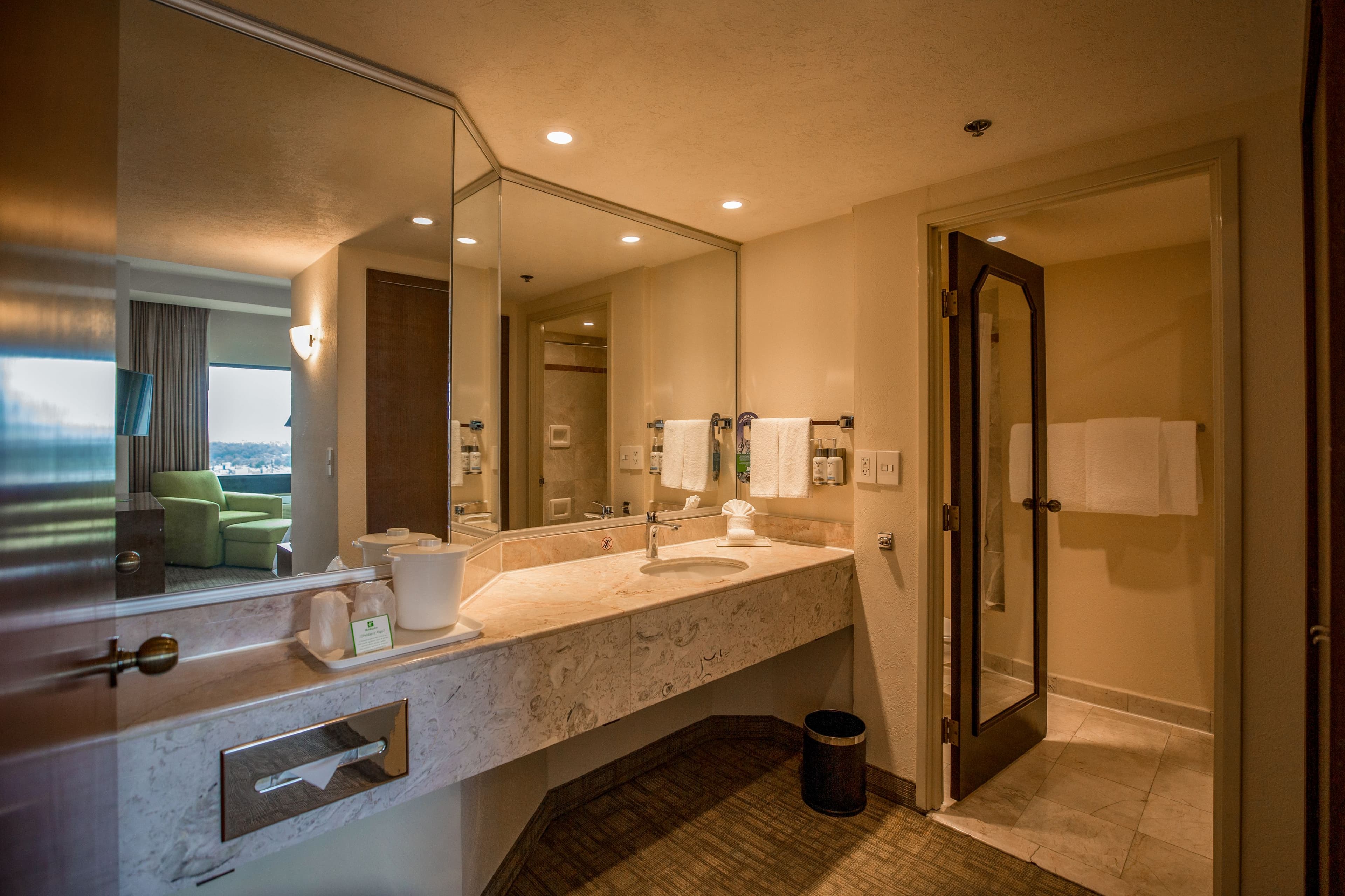 Holiday Inn Puebla La Noria — 78