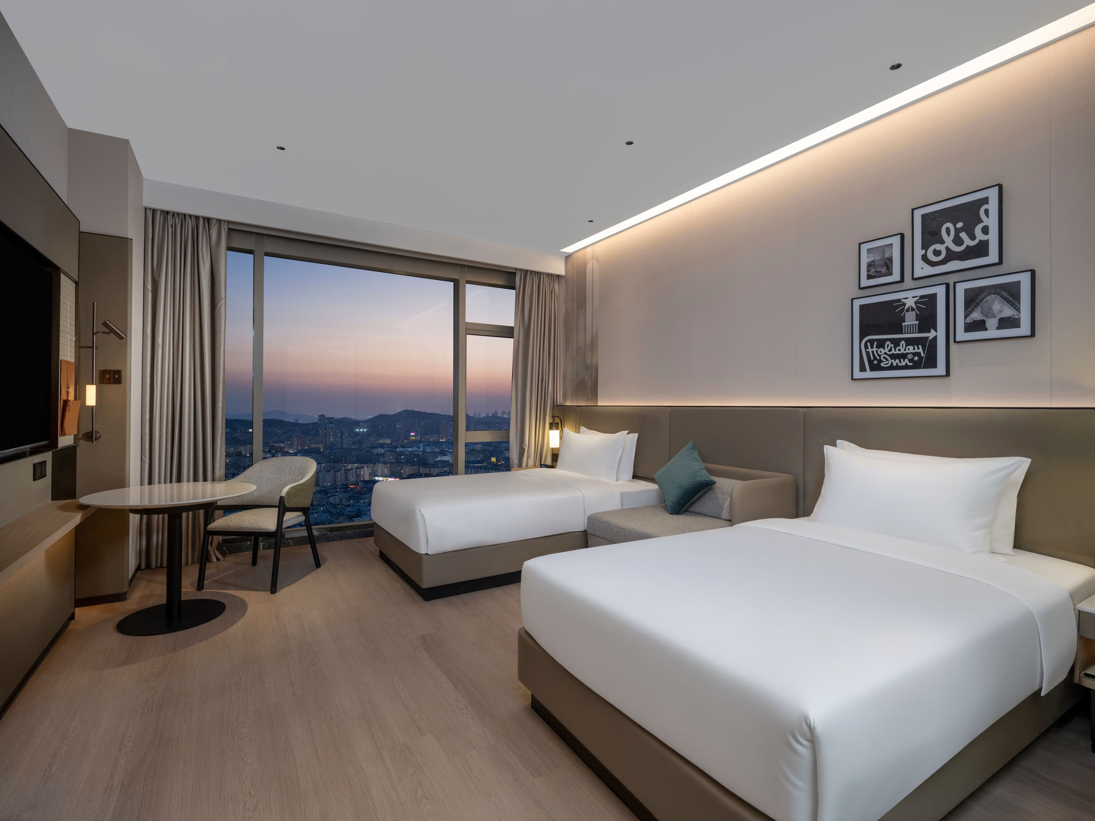 Holiday Inn Qingdao CBD — 9