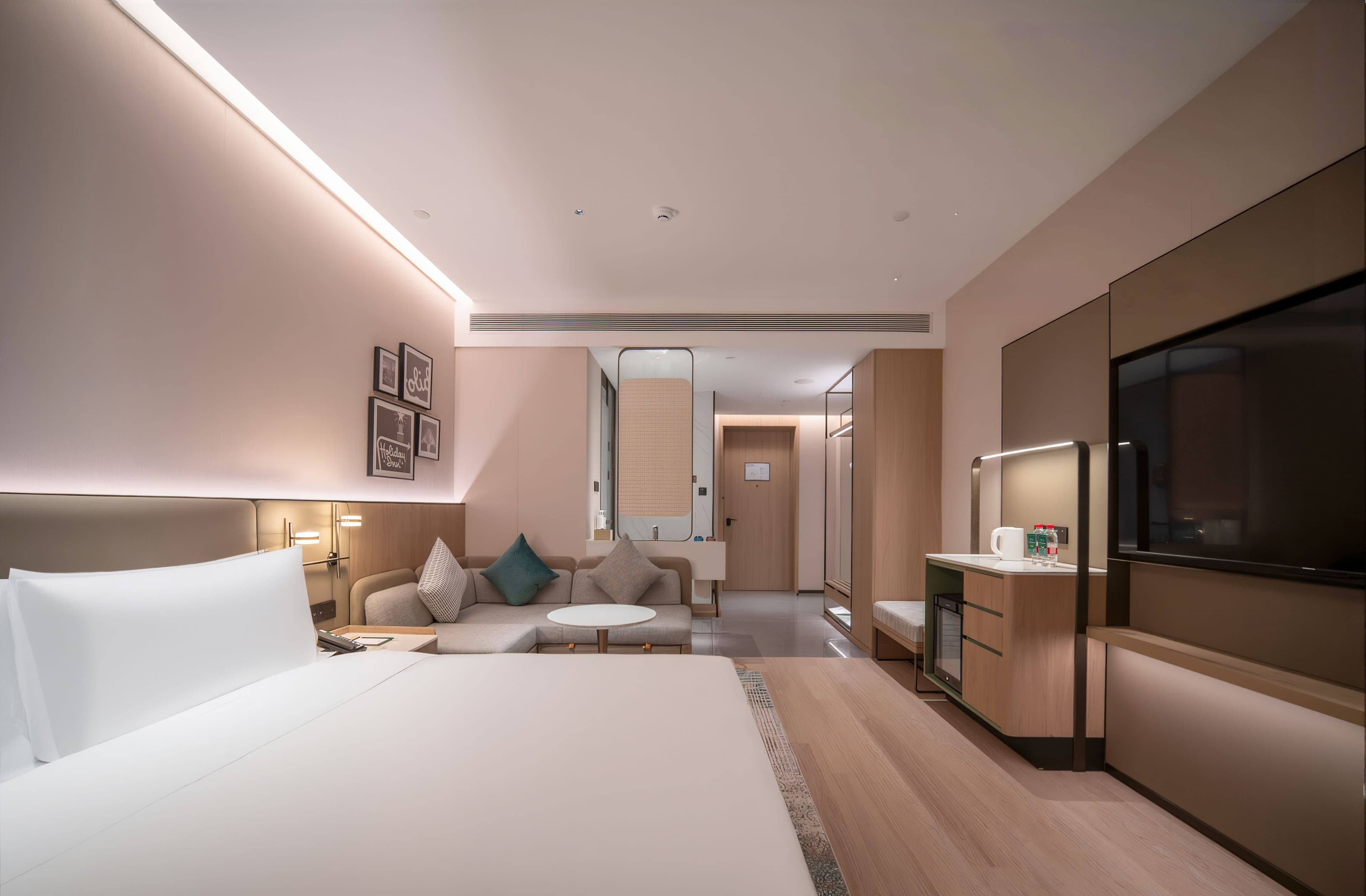 Holiday Inn Qingdao CBD — 17