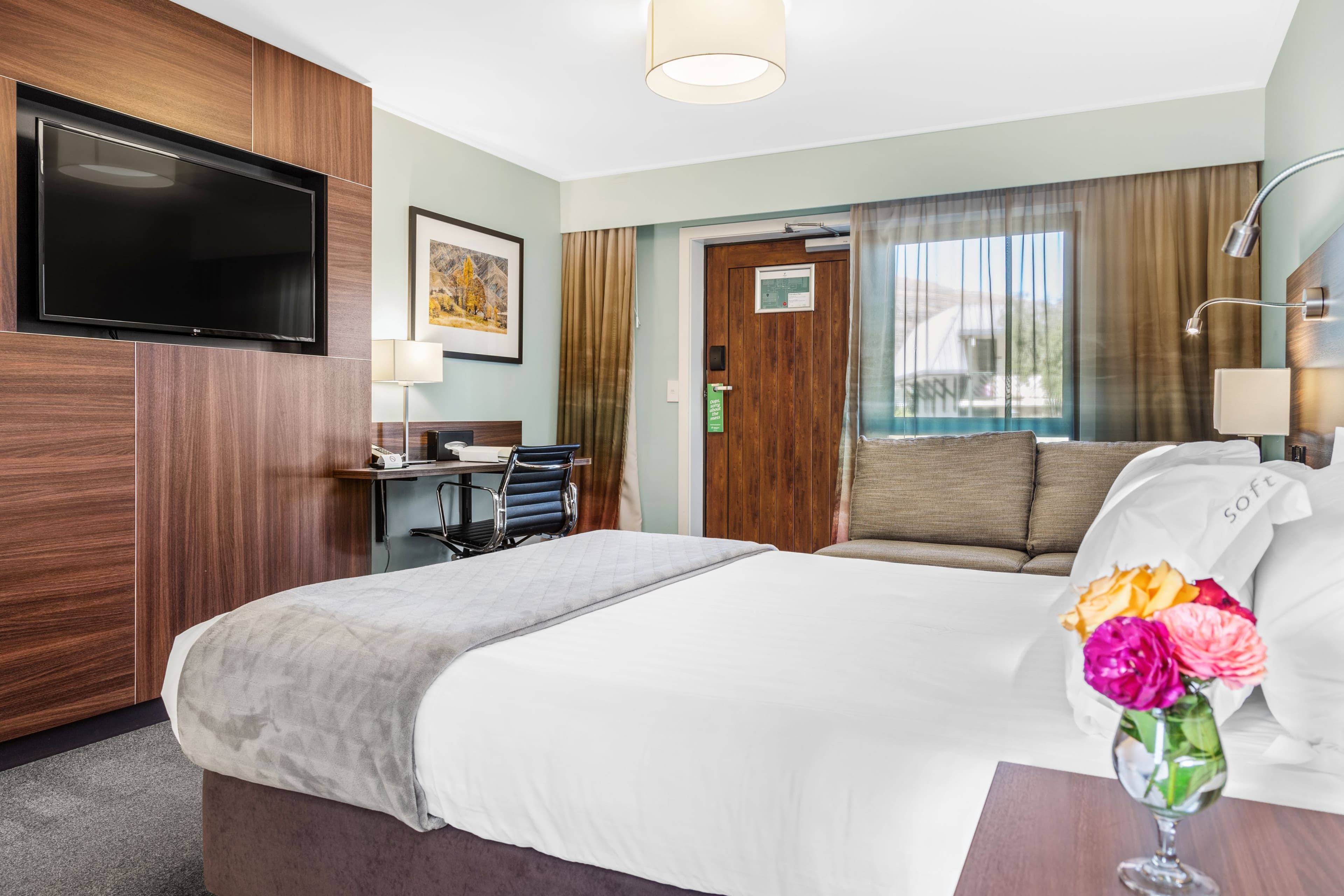 Holiday Inn Queenstown Frankton Road — 2