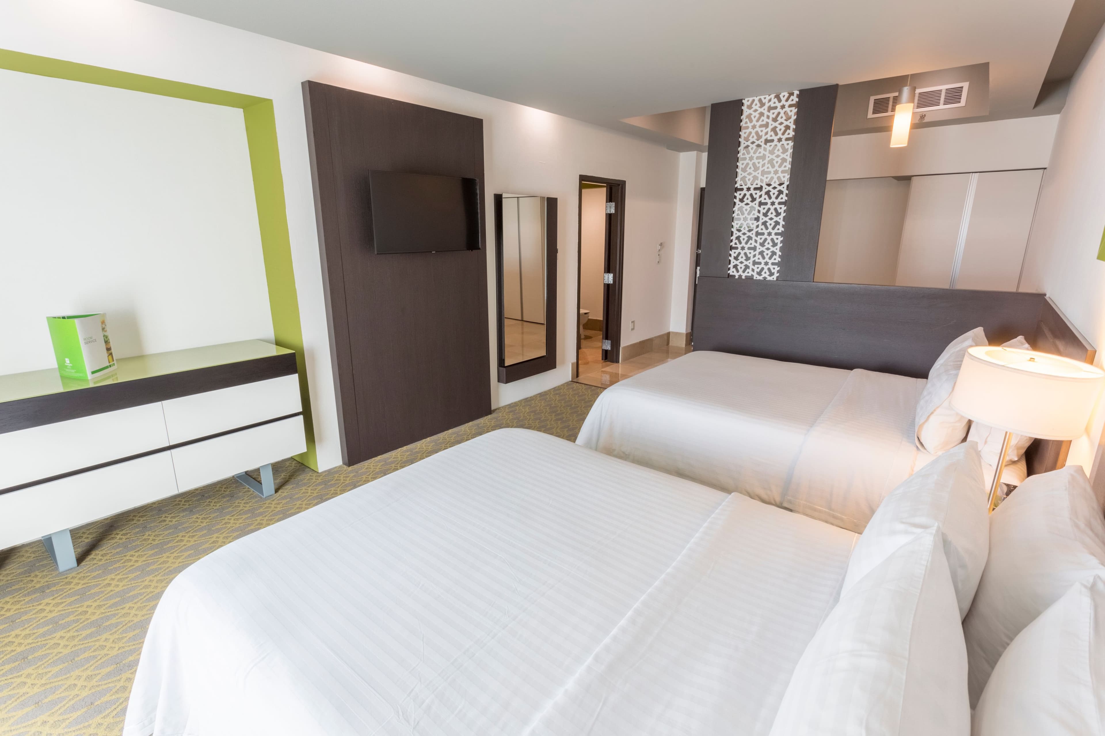 Holiday Inn Queretaro Zona Krystal — 13
