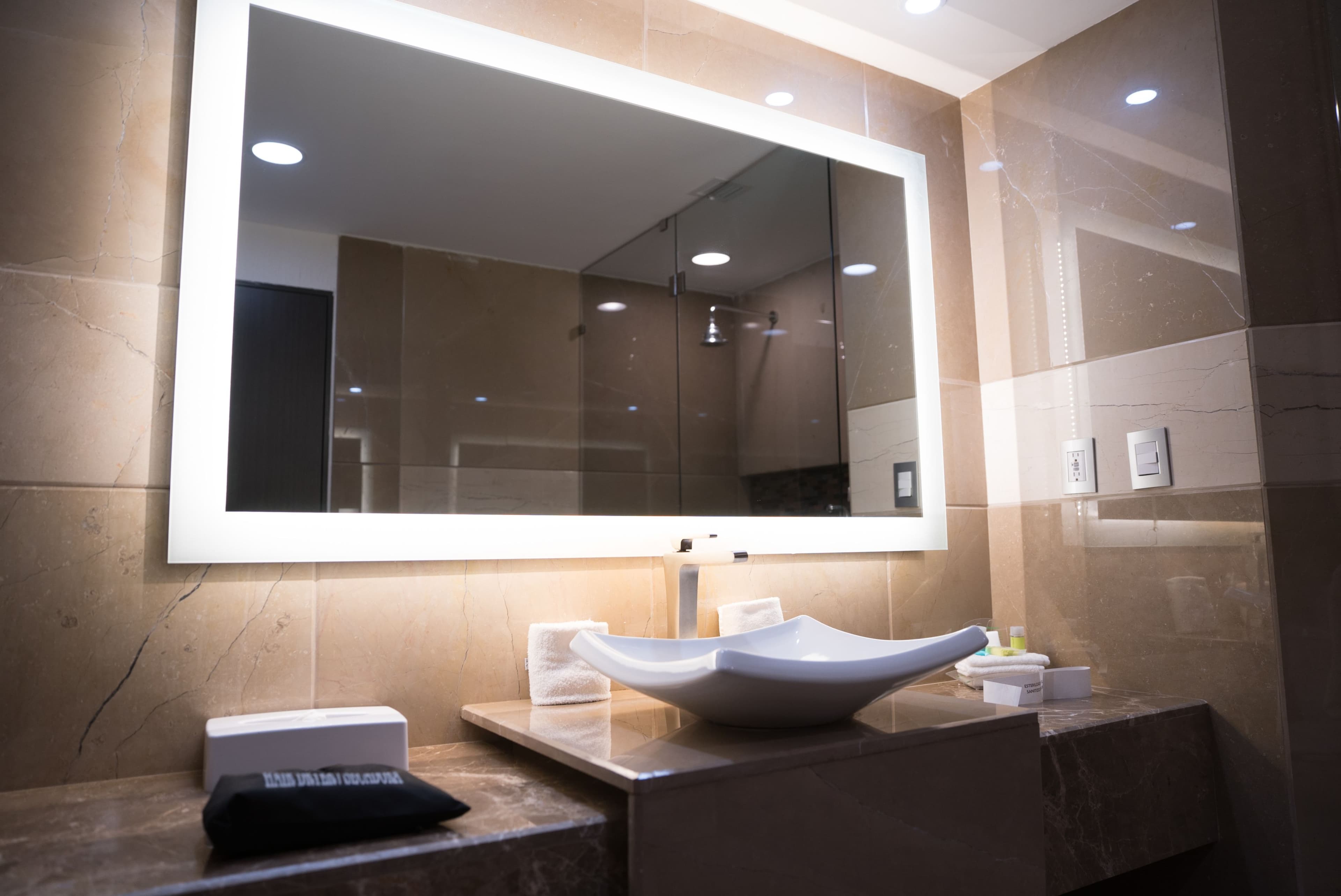 2 Double Standard with Walk In Shower - Image 3
