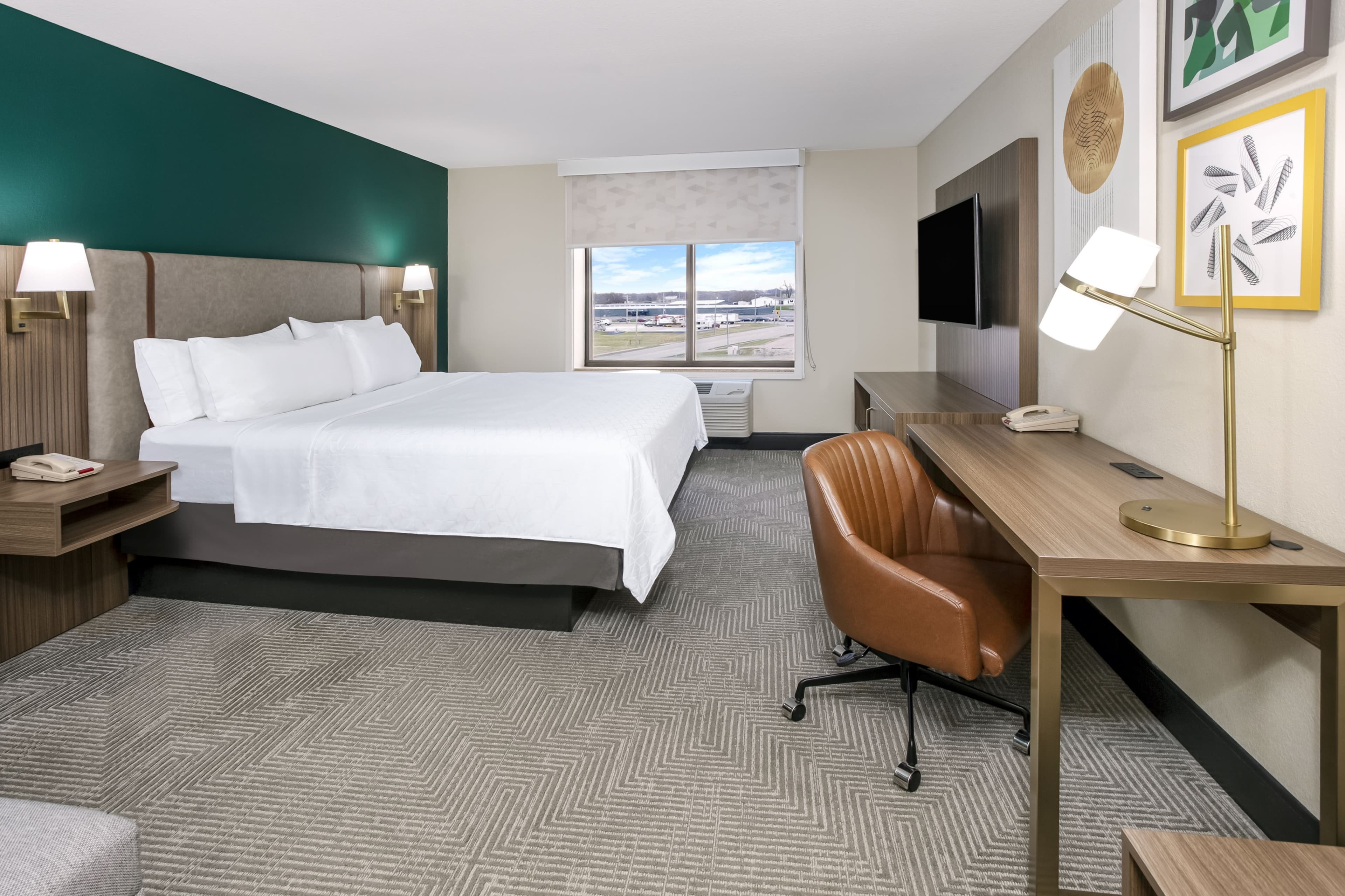 Holiday Inn Quincy - Image 4