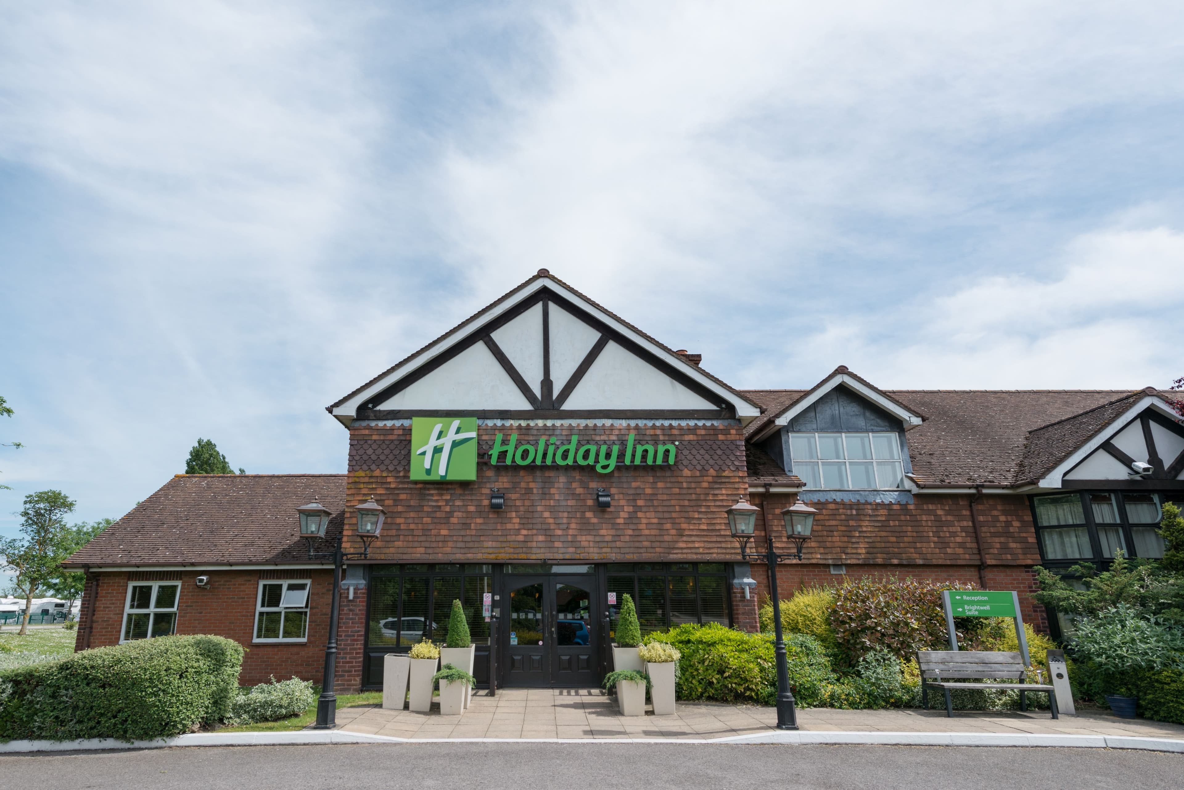 Holiday Inn Reading - West - Image 1