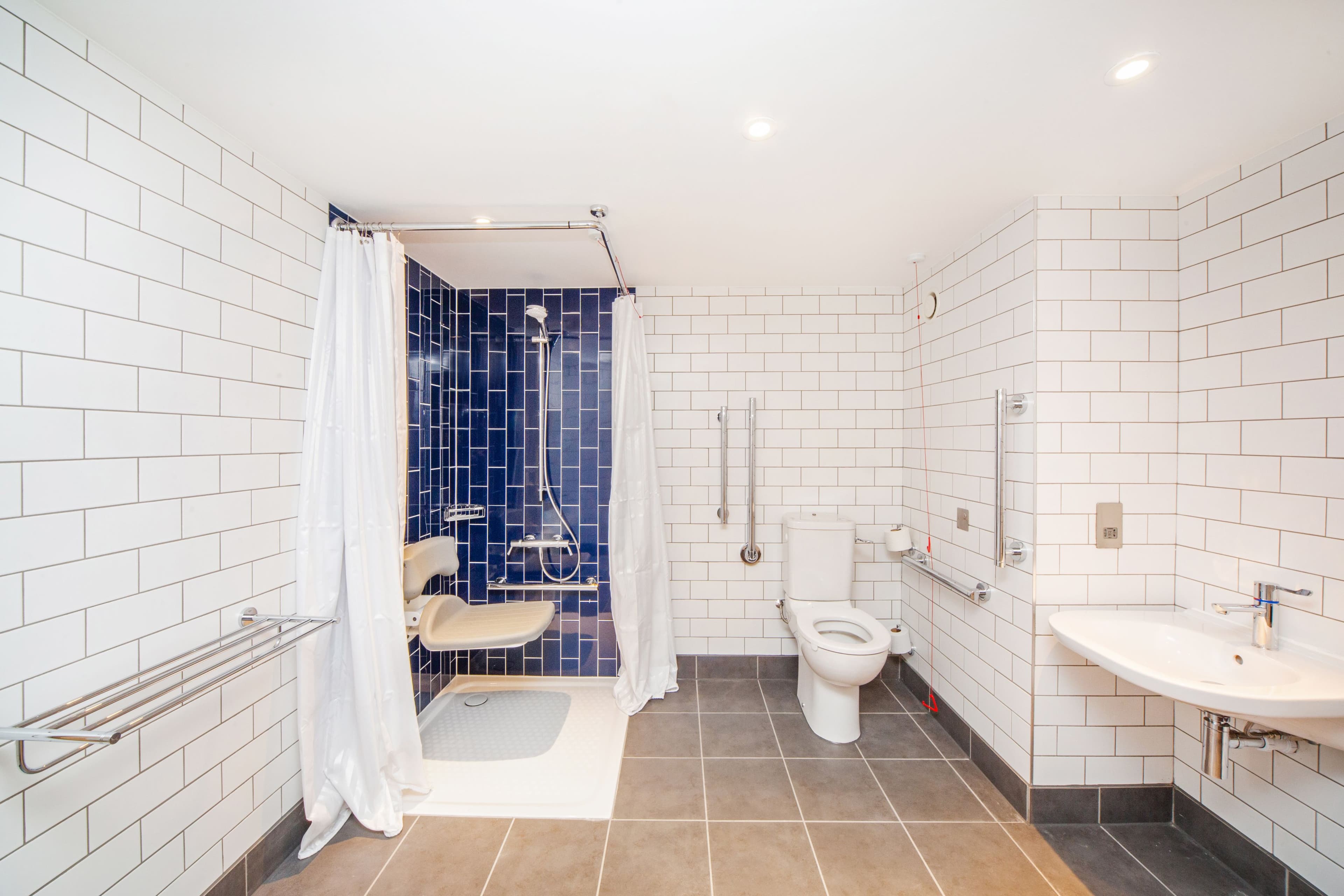 Holiday Inn Reading-South M4, Jct.11 — 27