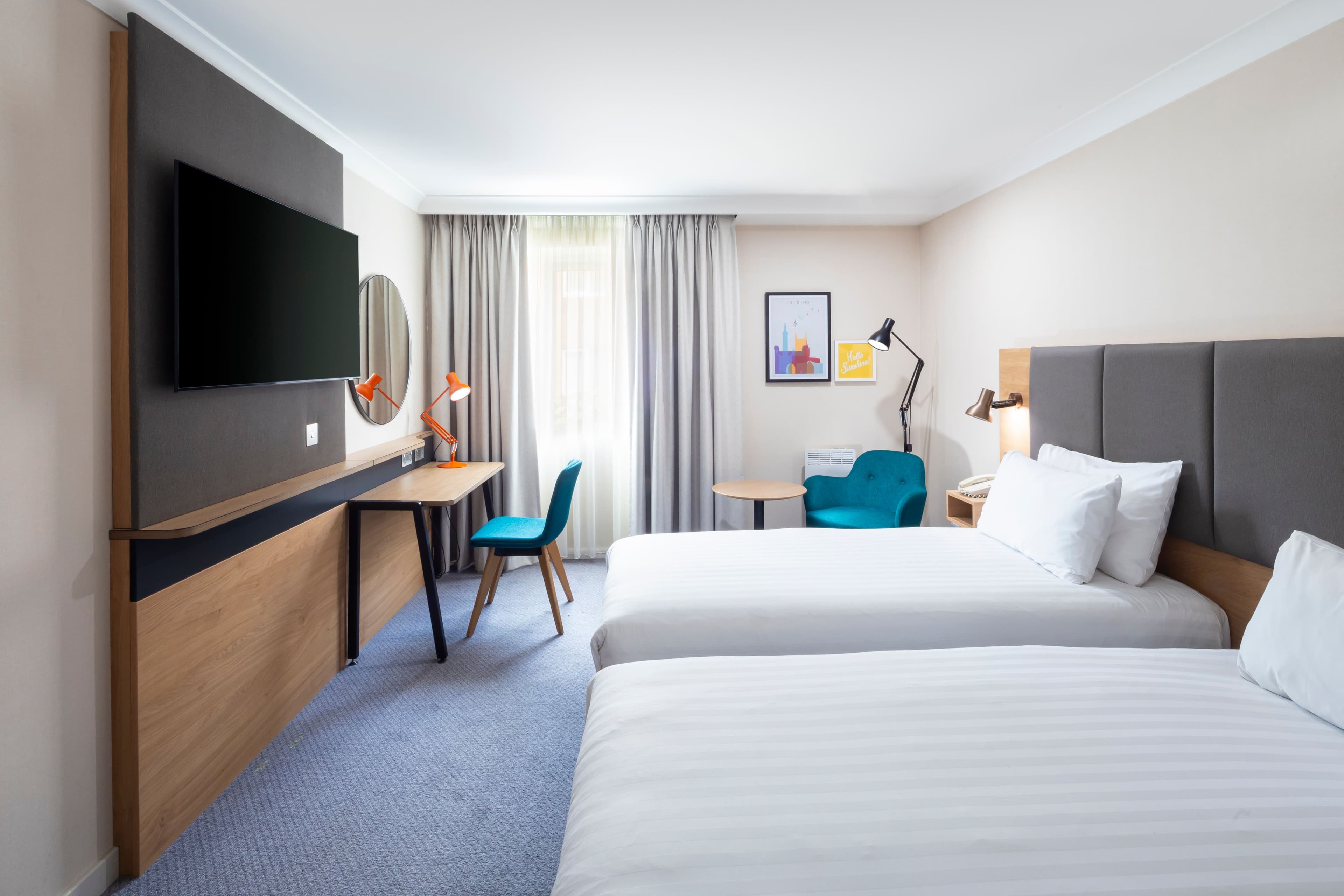 2 Single Beds Standard - Image 2