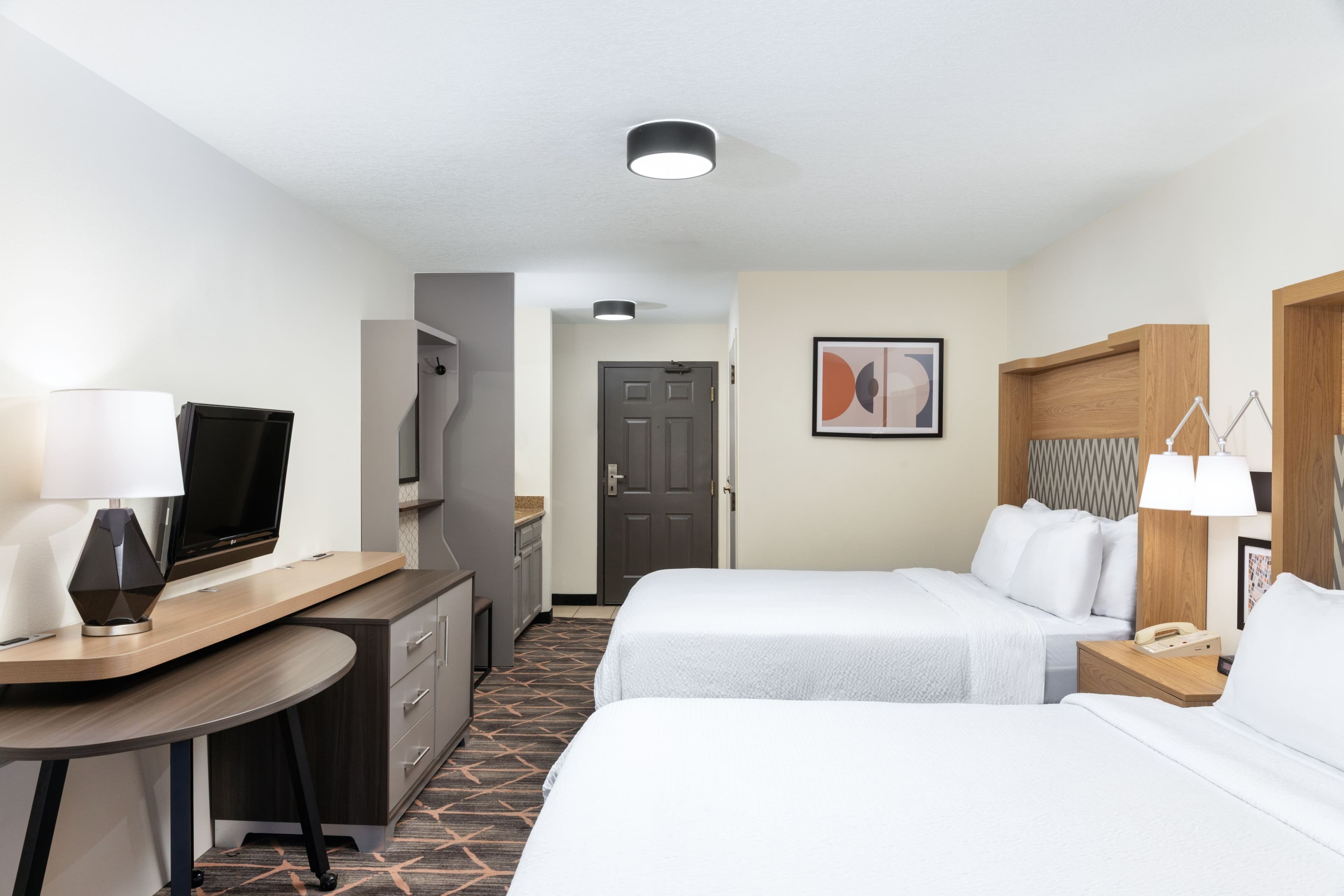 Standard Room - Image 7