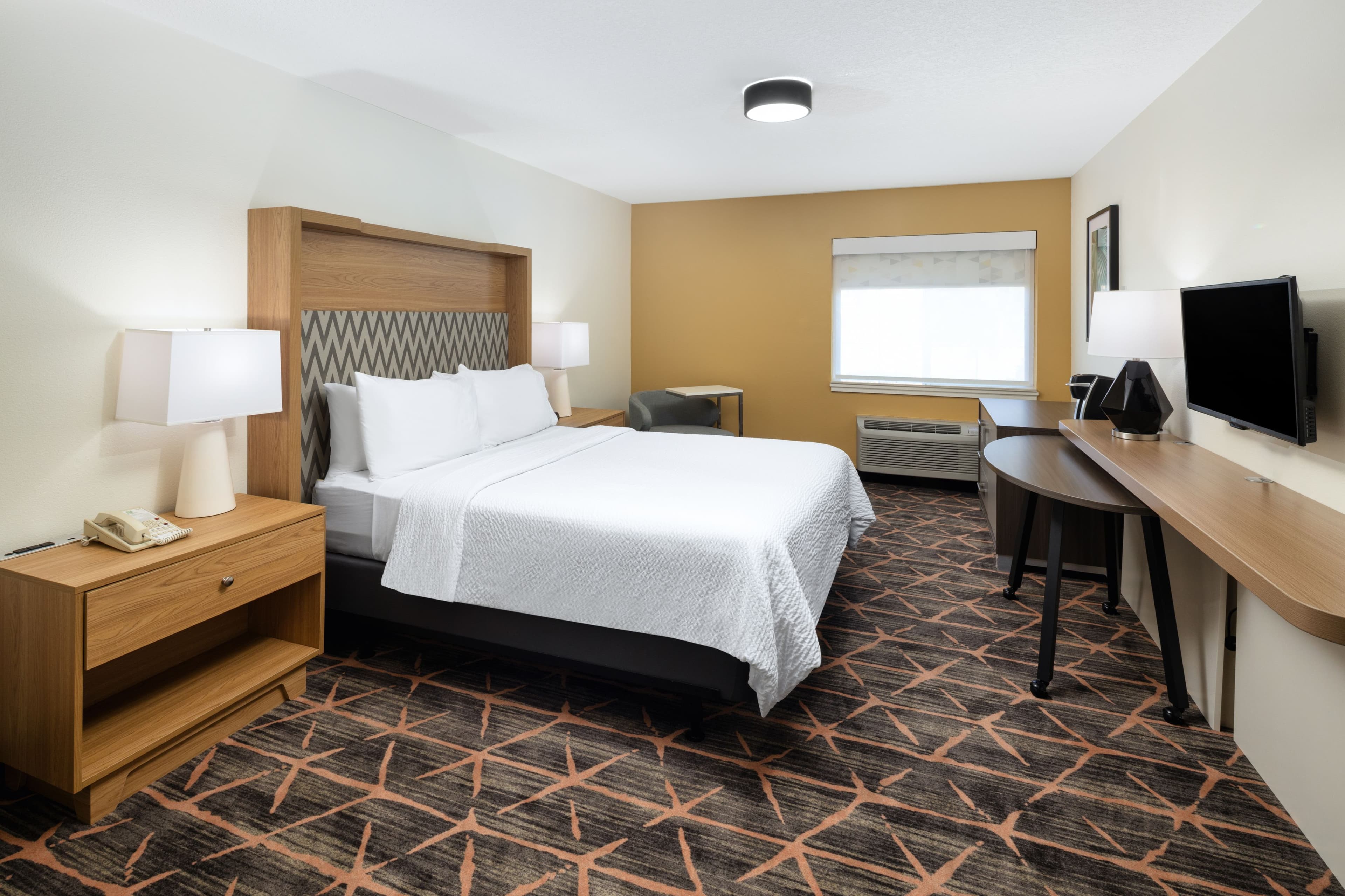 Holiday Inn Redding — 15