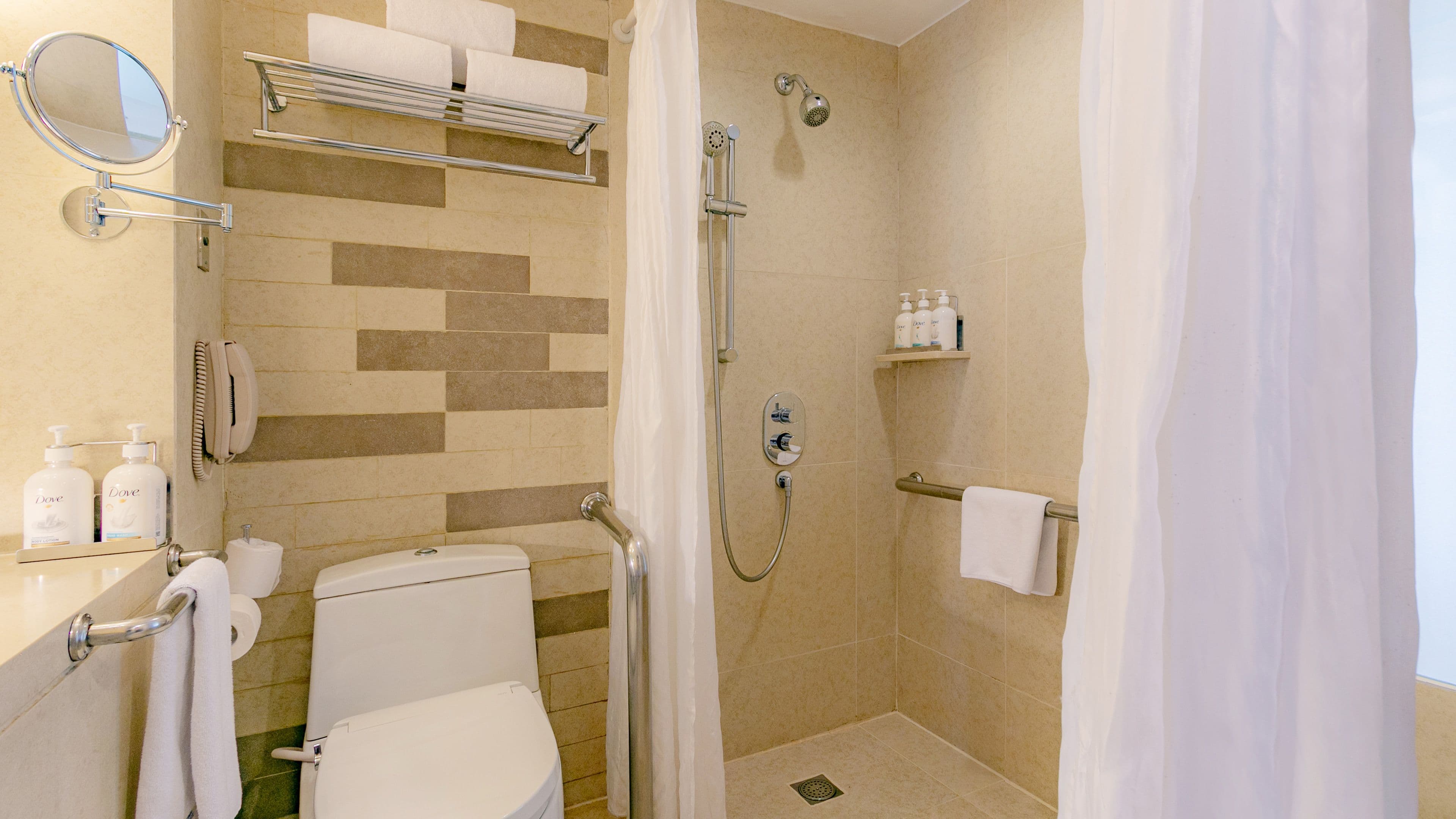 Holiday Inn Resort Baruna Bali — 8