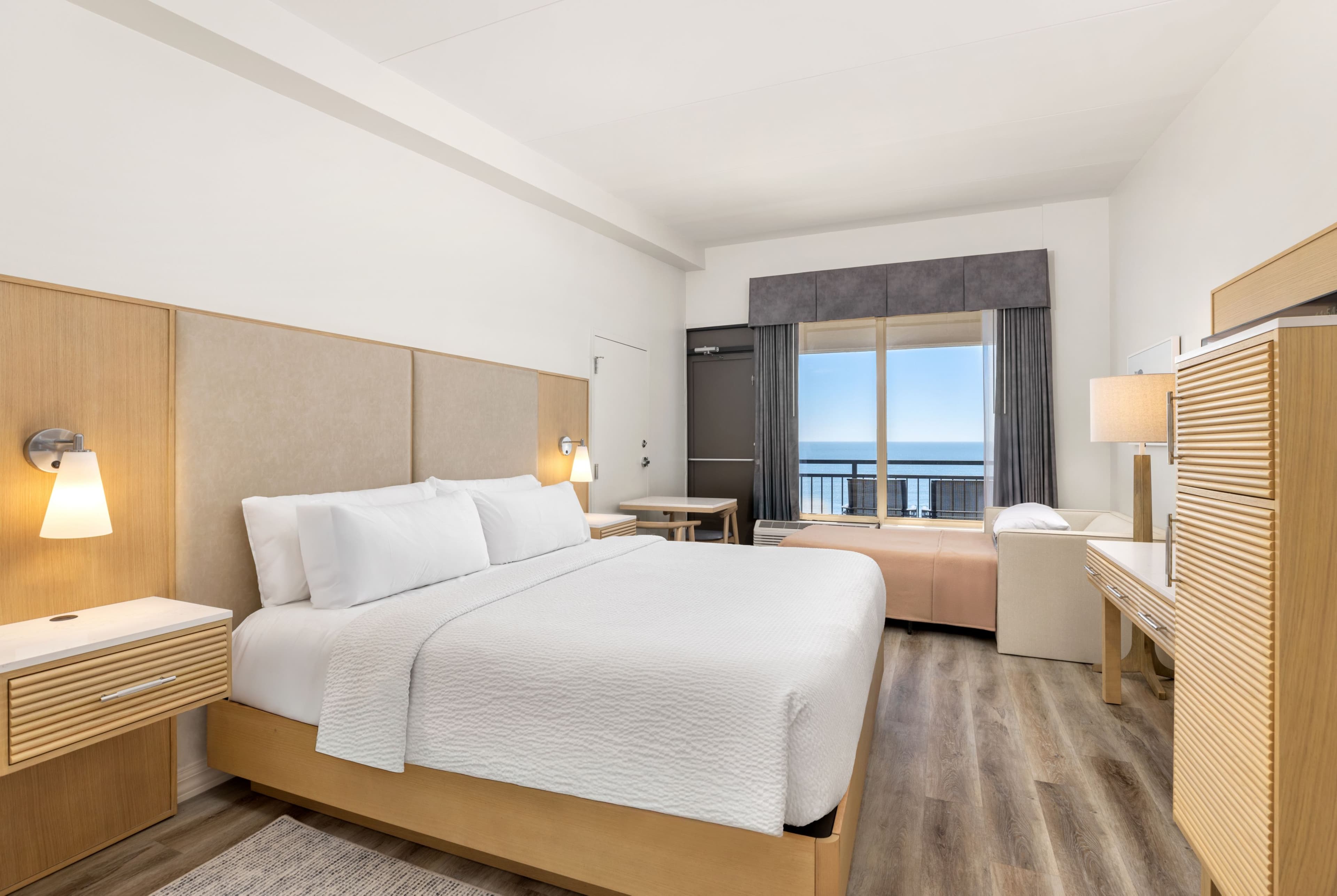 Holiday Inn Resort Galveston-On The Beach — 16