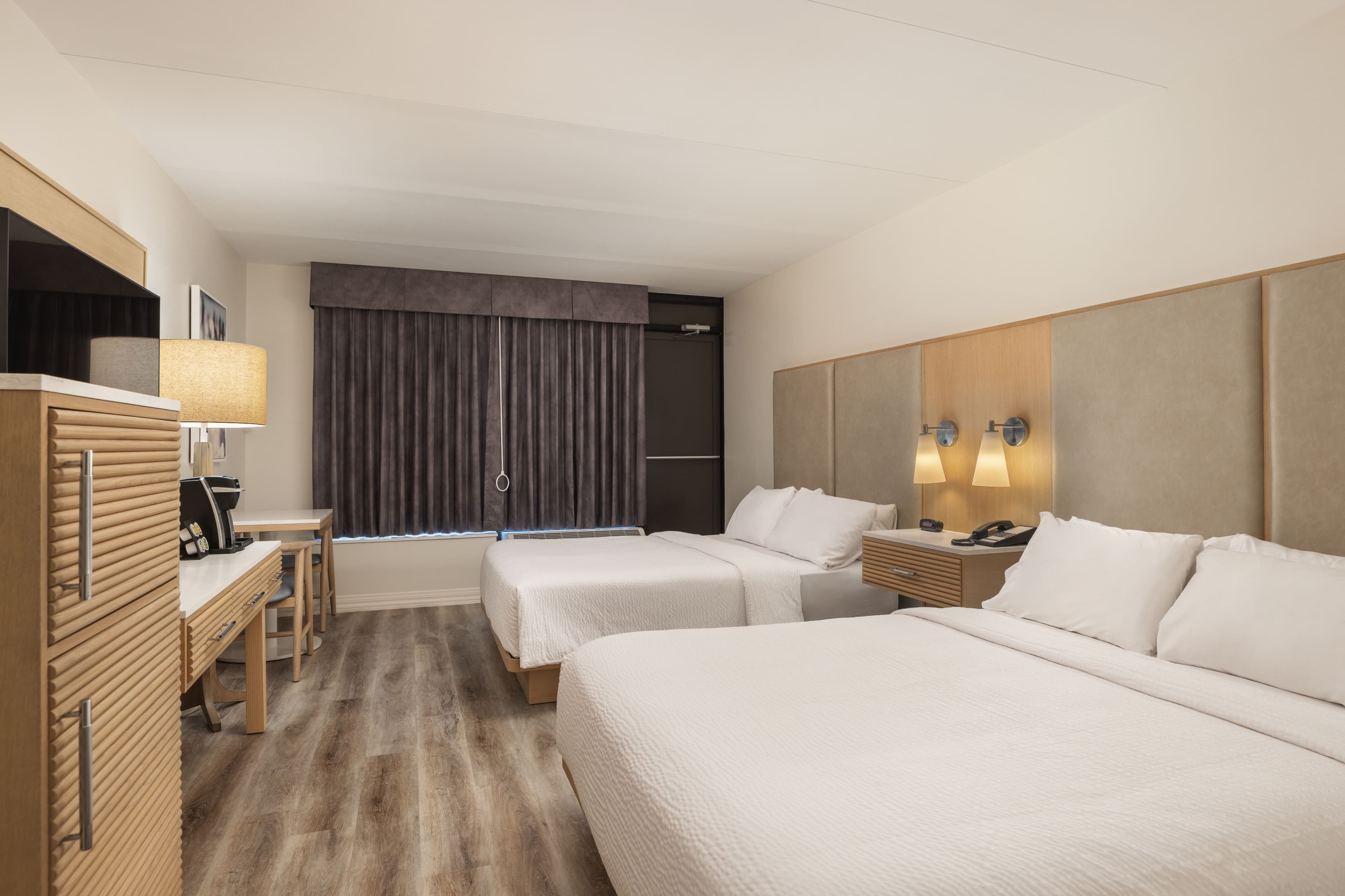Holiday Inn Resort Galveston-On The Beach — 24