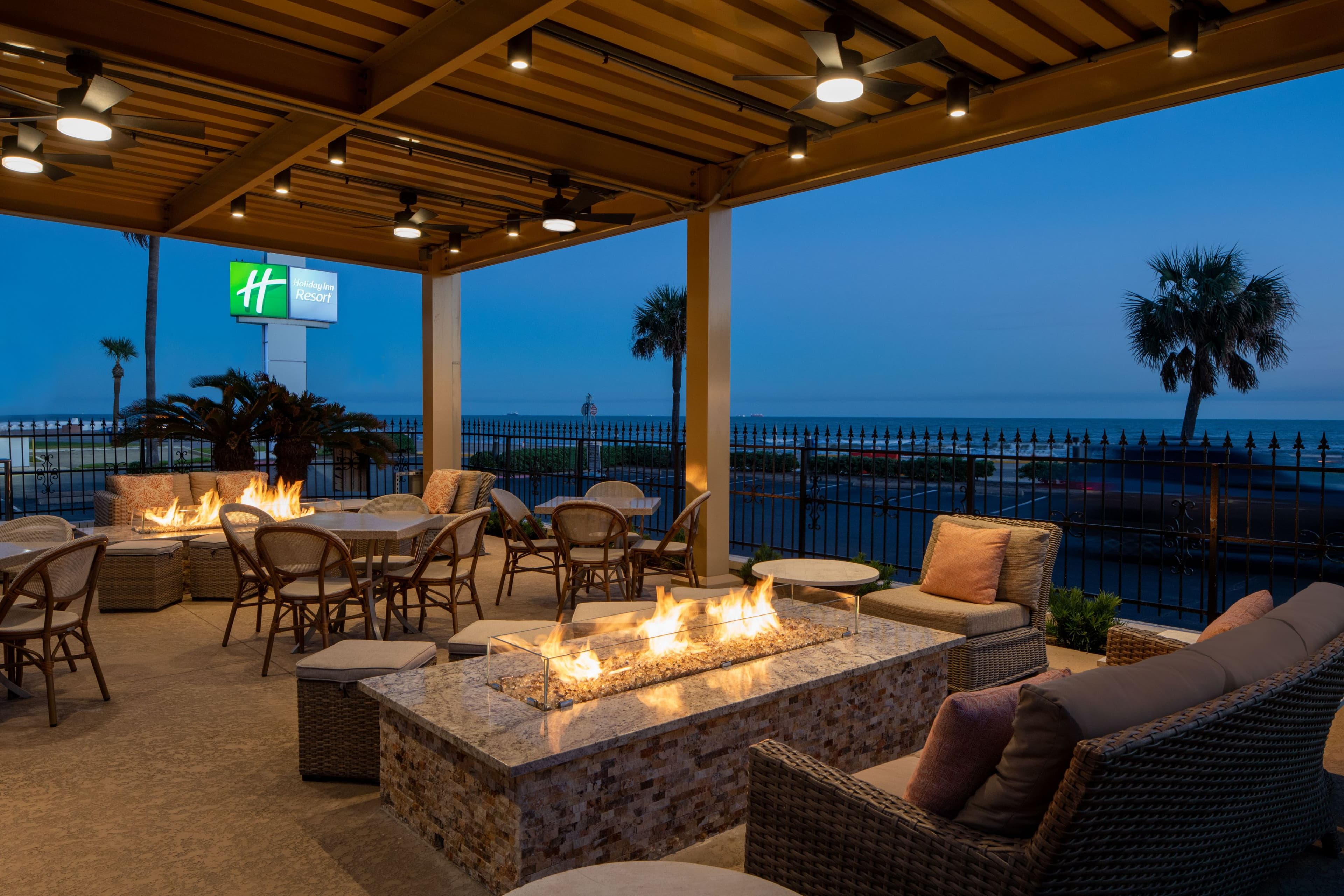 Holiday Inn Resort Galveston-On The Beach - Image 1