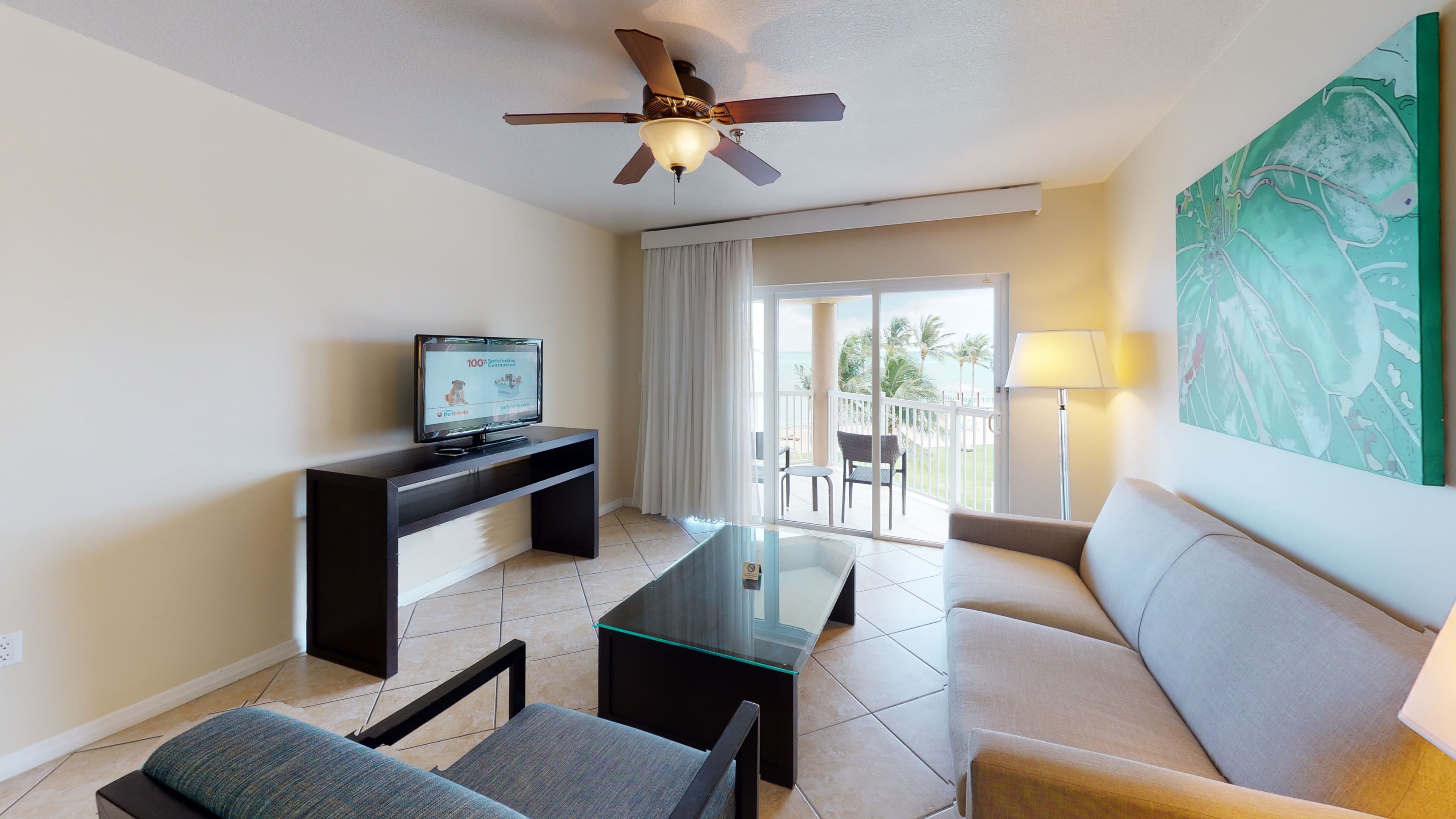 Holiday Inn Resort Grand Cayman — 8