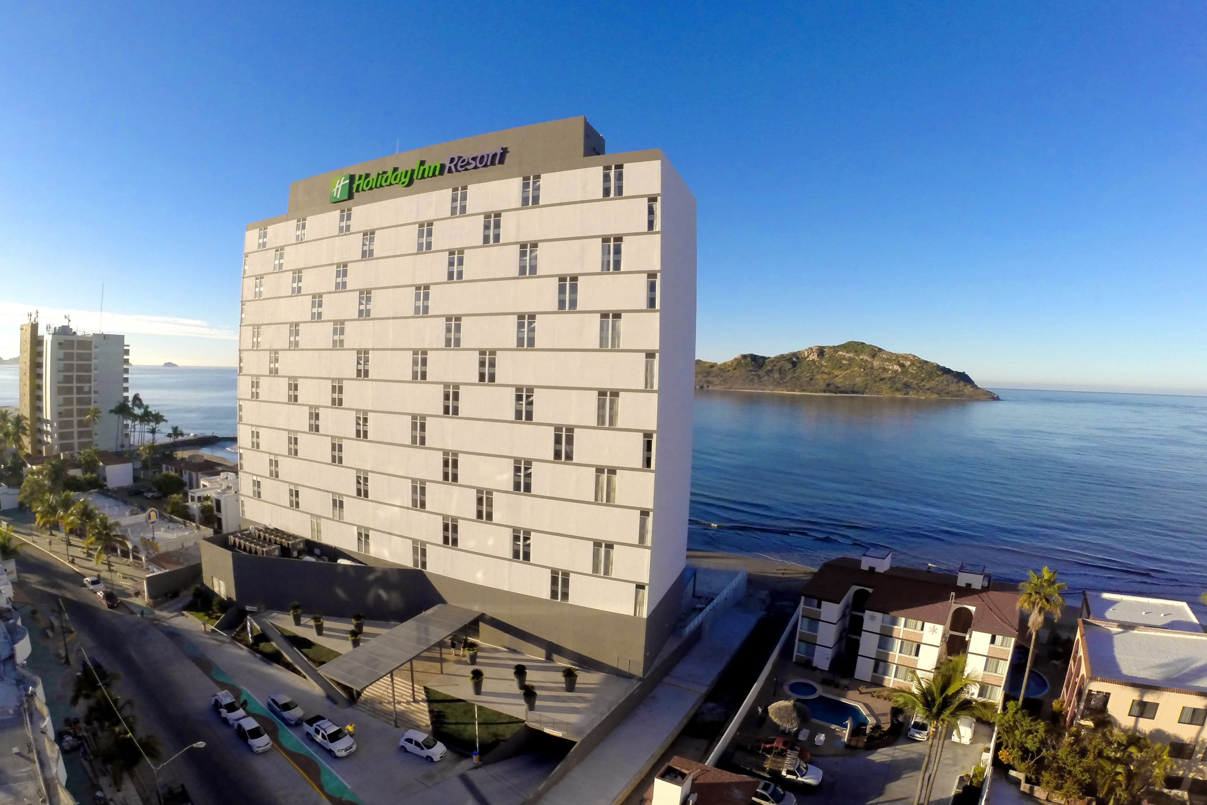 Holiday Inn Resort Mazatlan - Image 1