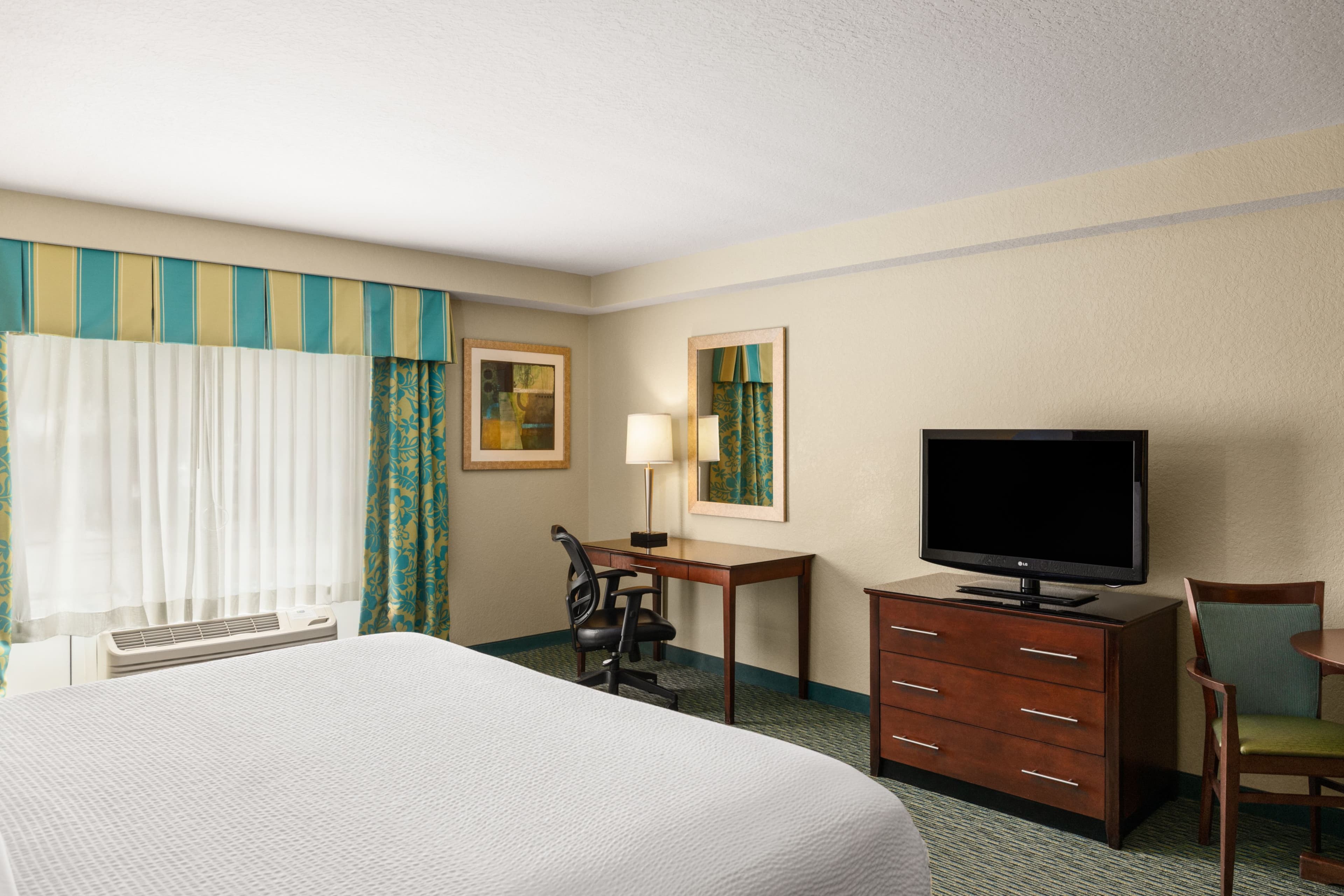 Holiday Inn Resort Orlando Lake Buena Vista — 13