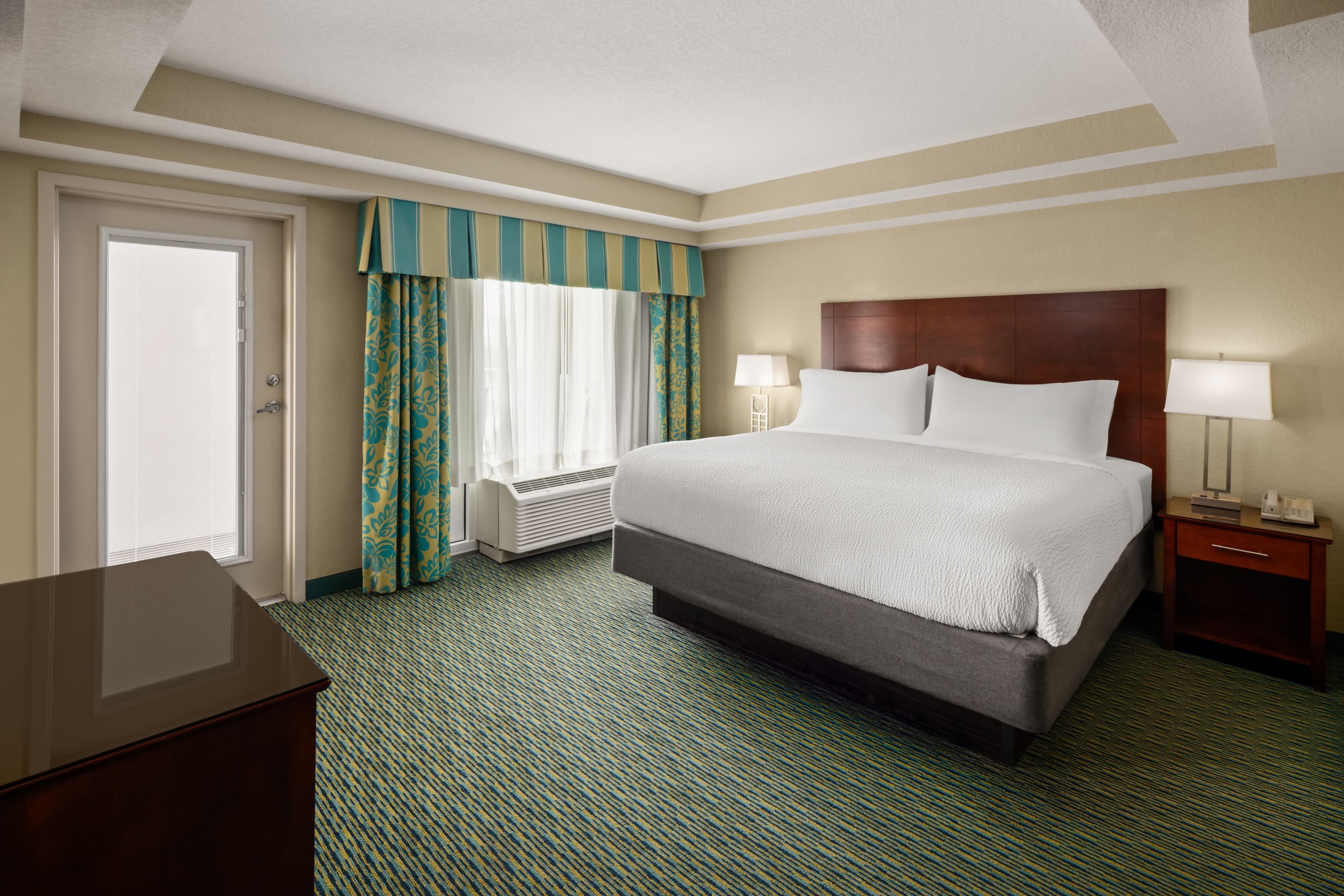 Holiday Inn Resort Orlando Lake Buena Vista — 35