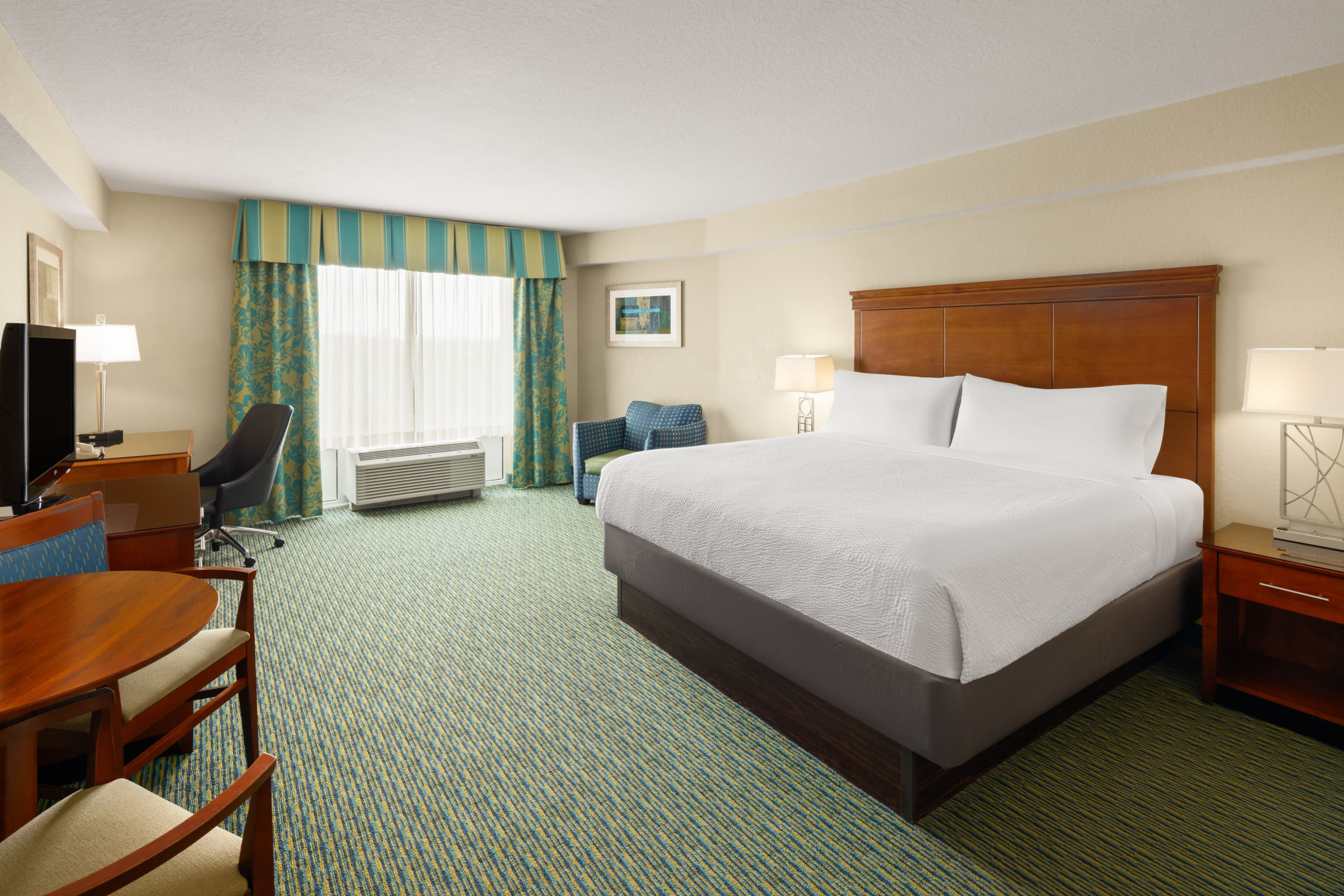 Holiday Inn Resort Orlando Lake Buena Vista — 10