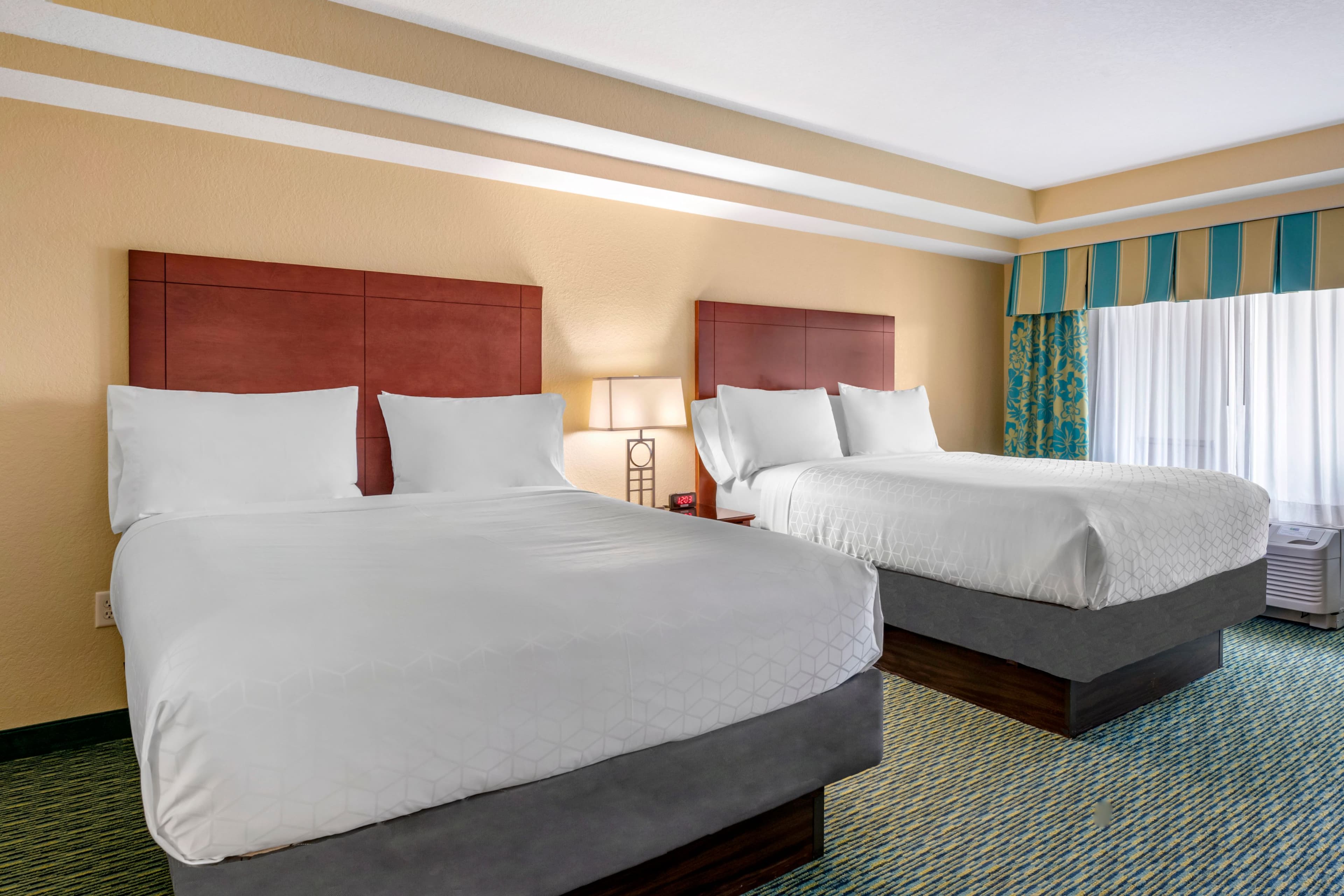 Holiday Inn Resort Orlando Lake Buena Vista — 13