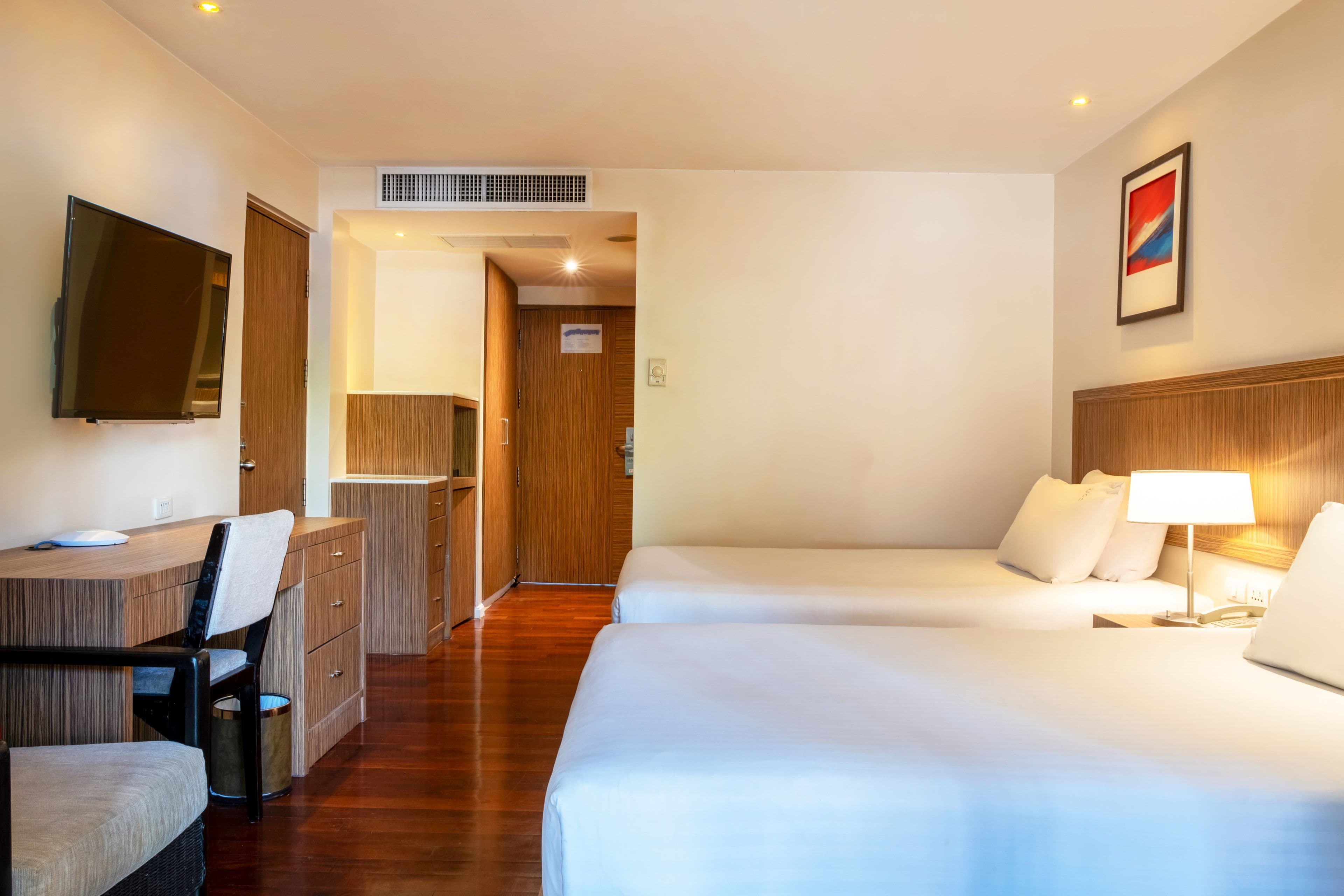 Holiday Inn Resort Phuket Surin Beach — 20