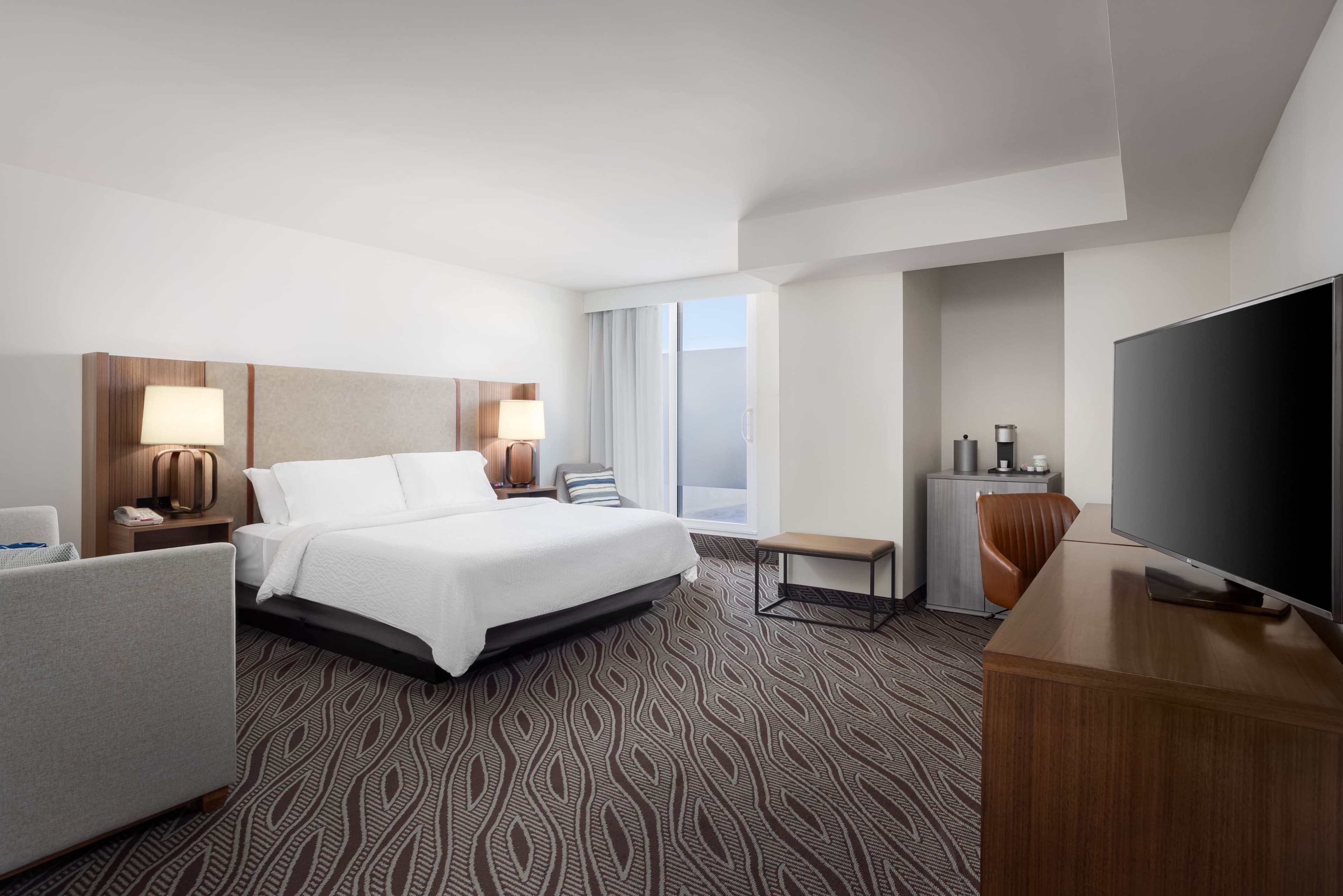 Holiday Inn Resort Oceanfront @ Surfside Beach — 41