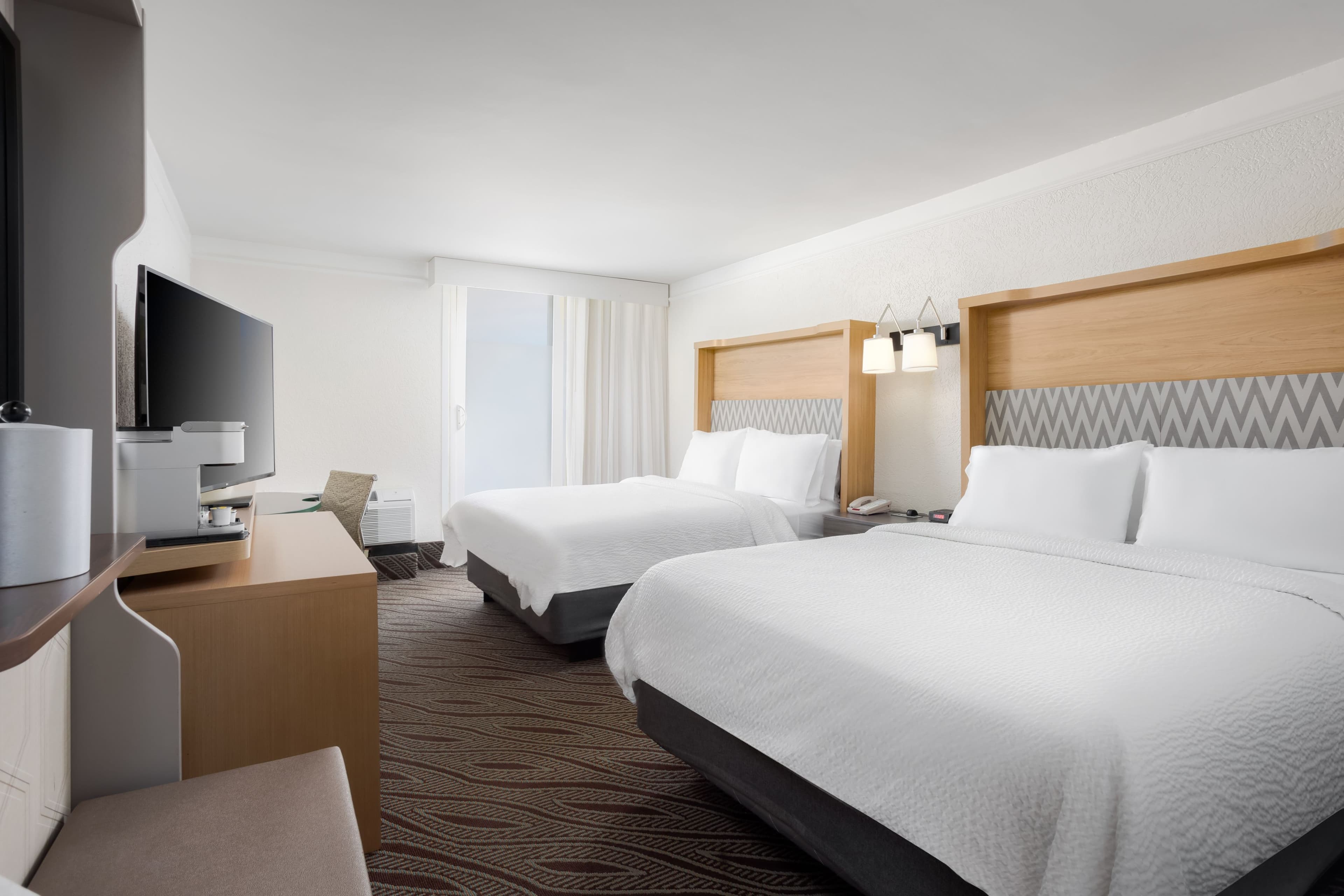 Holiday Inn Resort Oceanfront @ Surfside Beach — 23