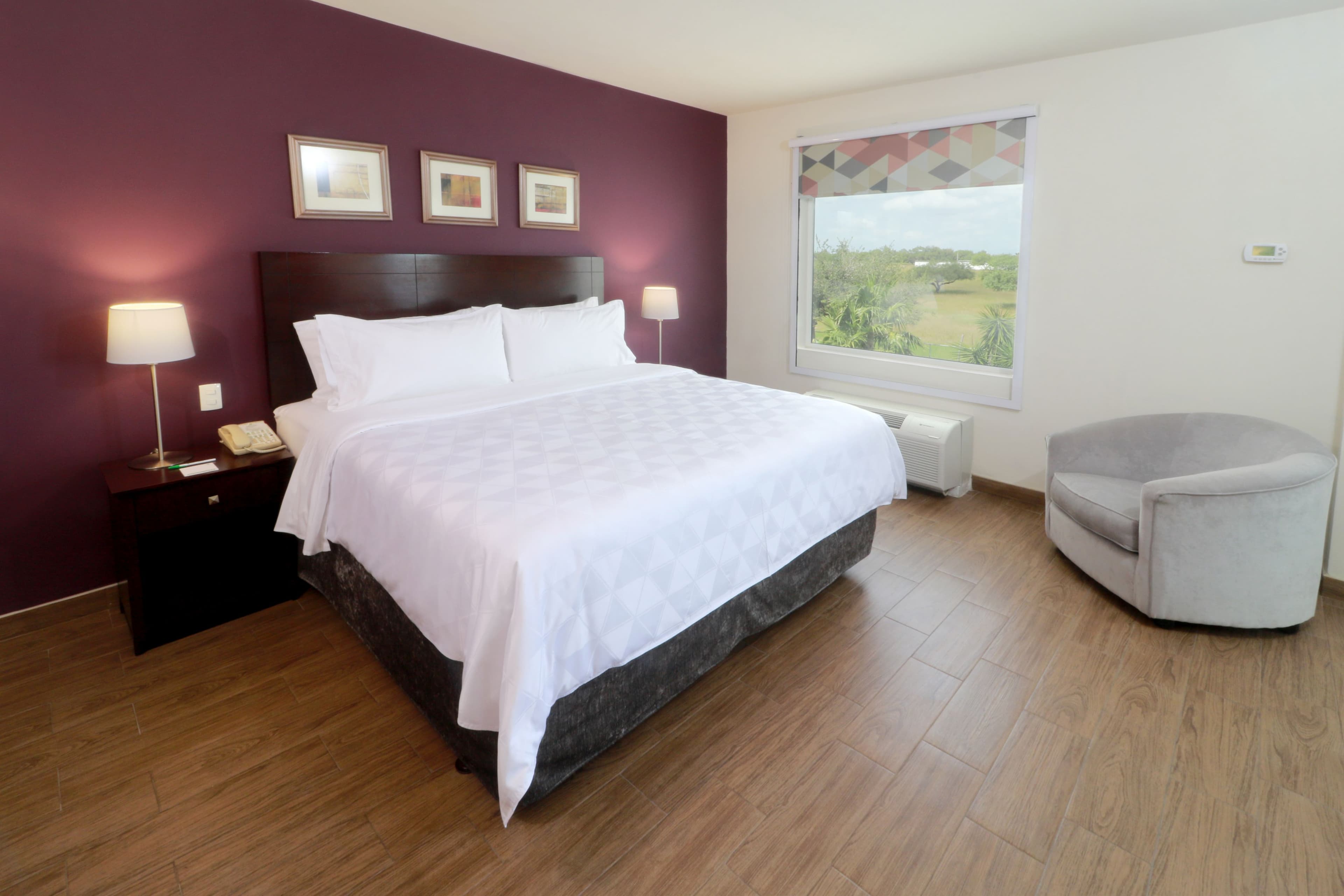 Holiday Inn Reynosa-Industrial Poniente — 4