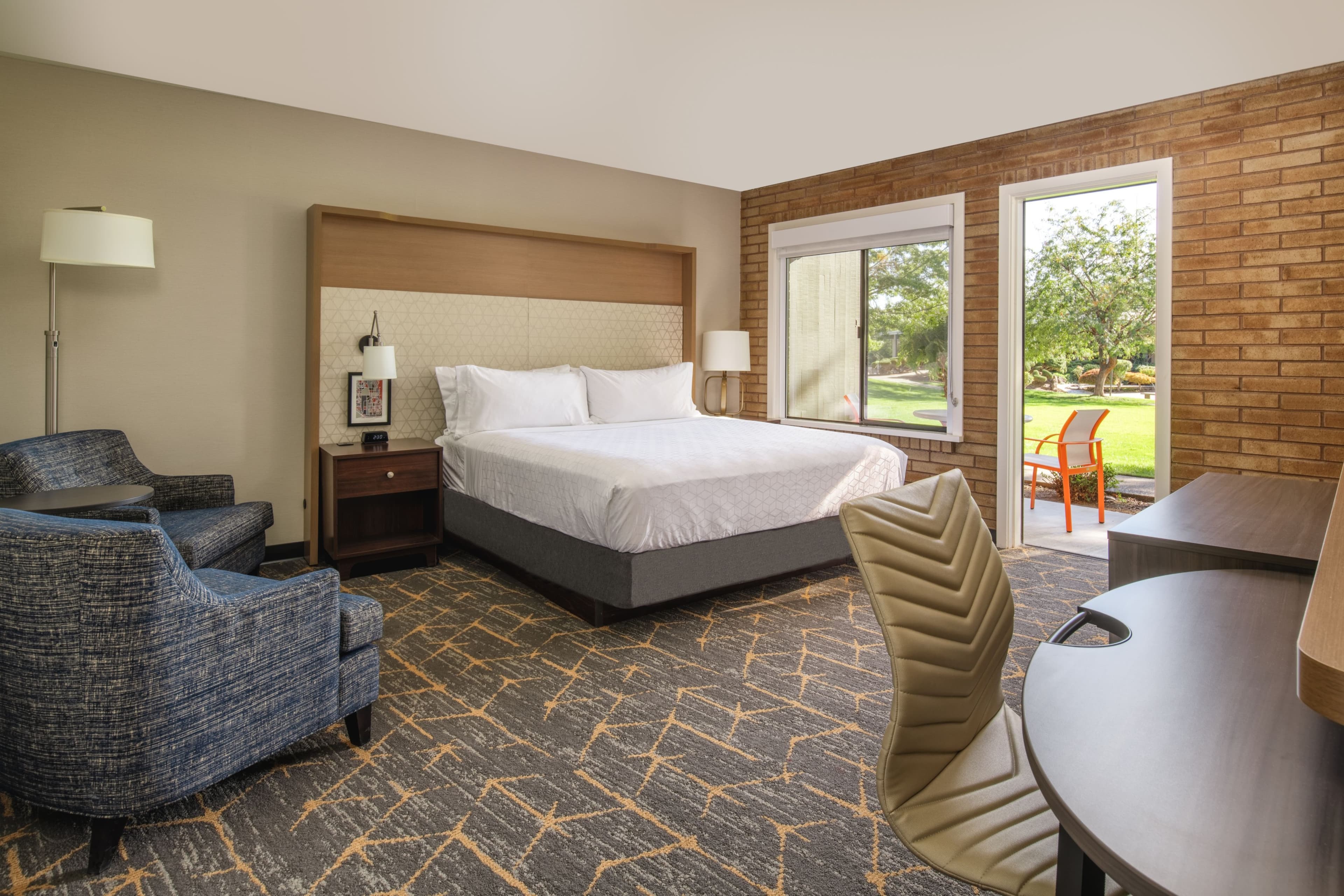 Holiday Inn Richland on the River - Image 4