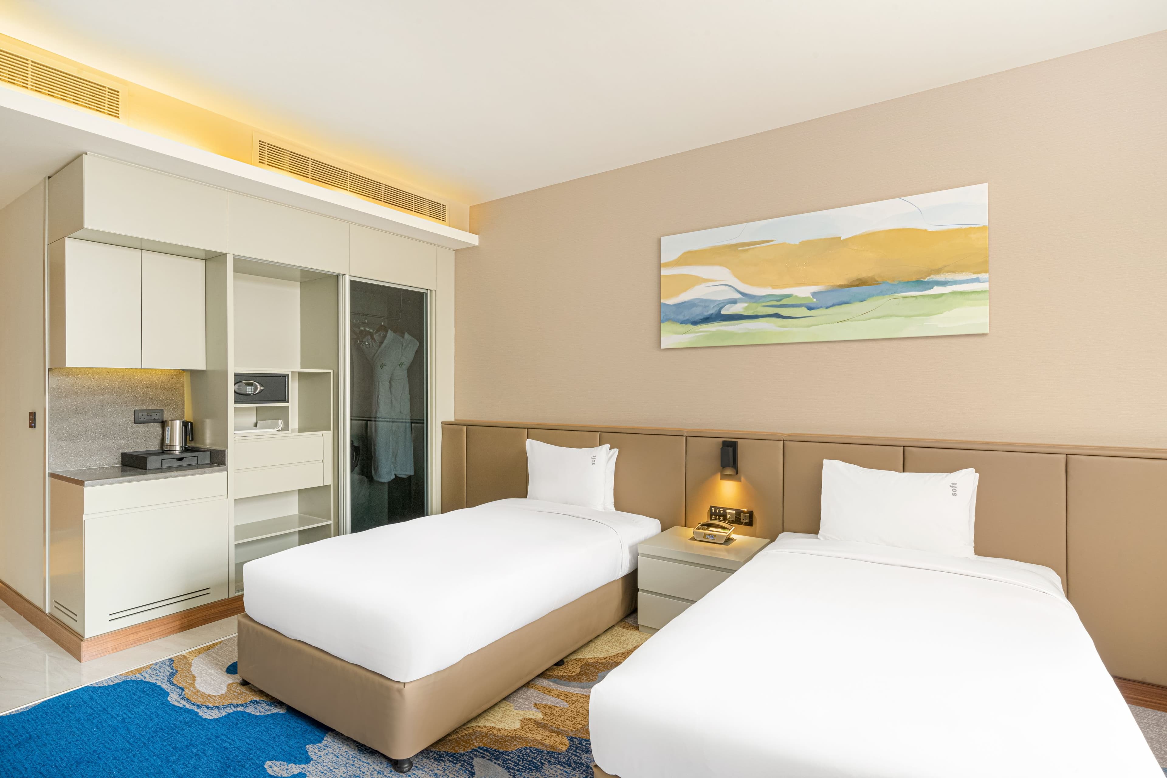 Holiday Inn Riyadh The Business District - Image 4