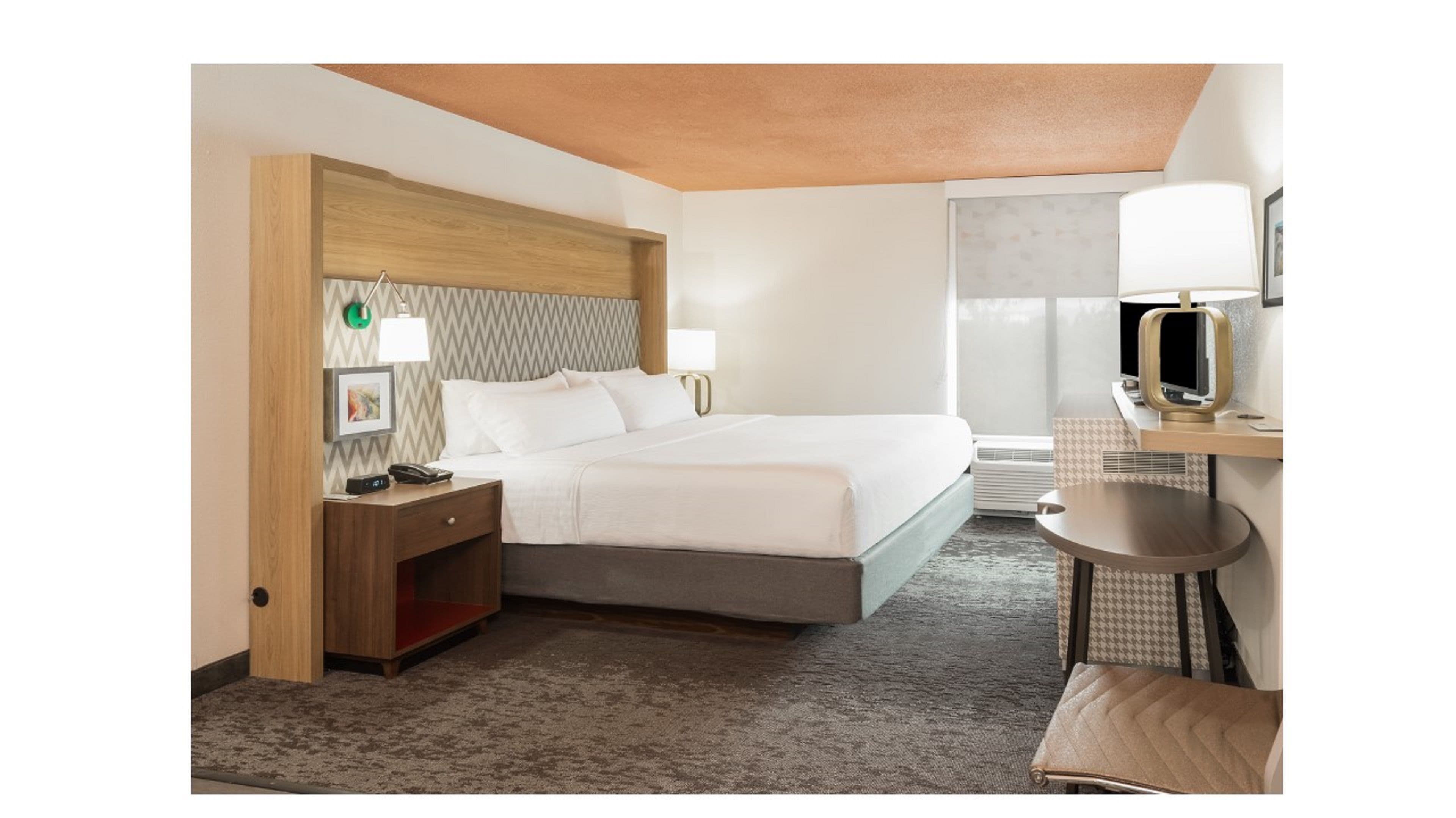 Holiday Inn Roanoke Airport-Conference CTR — 10